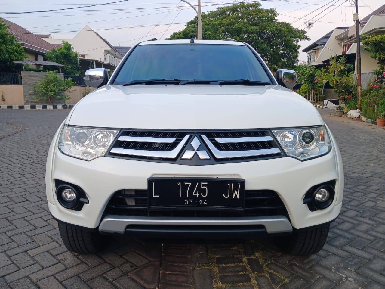 Harga Otr Mitsubishi Pajero Sport Simulasi Kredit Cicilan Oto