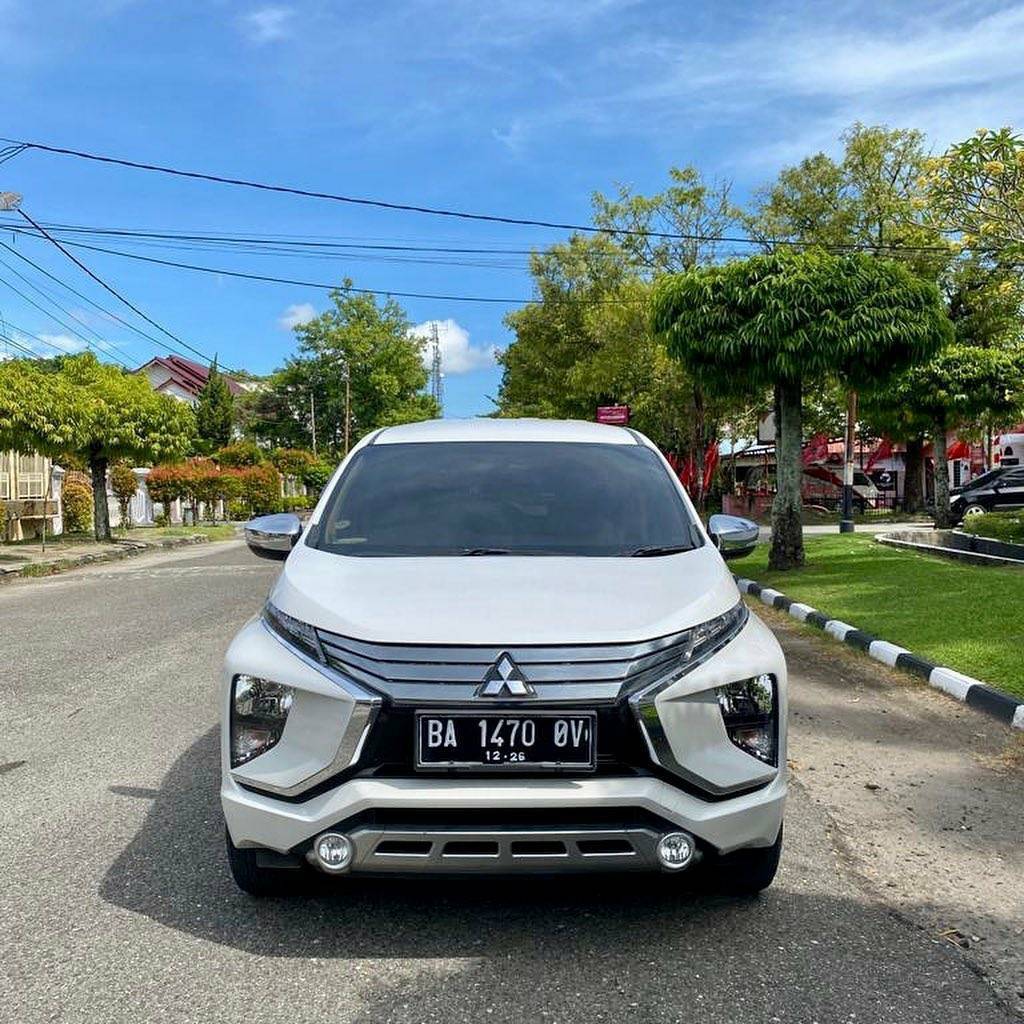 Harga OTR Mitsubishi XForce 2024 Di Padang Simulasi Kredit Cicilan