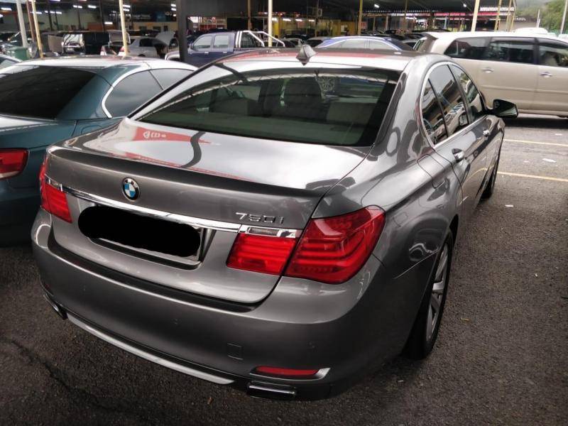 Used 2009 BMW 7 Series Sedan 730Li for sale