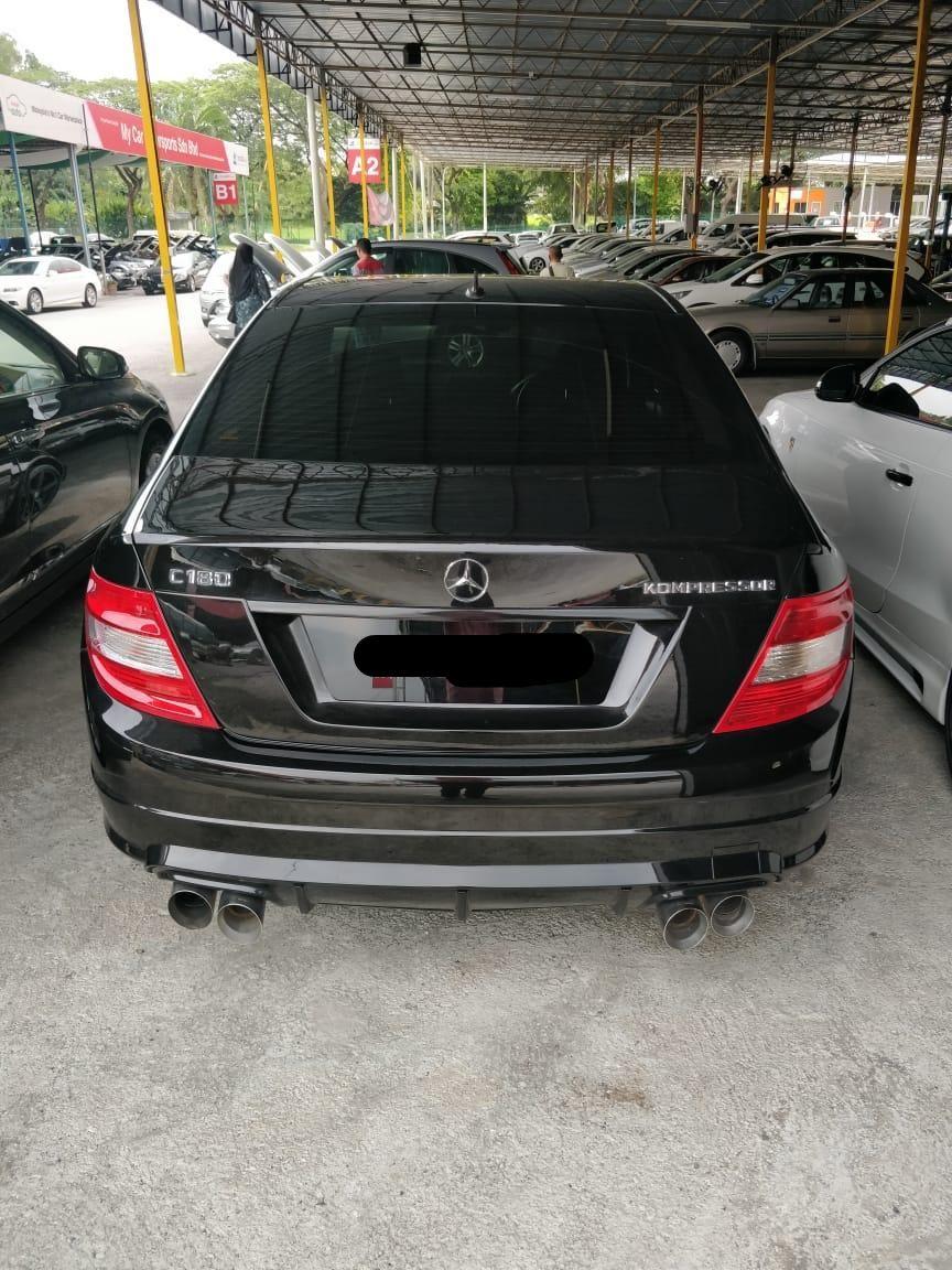 Used 2012 Mercedes Benz C-Class Saloon C 200 MT for sale