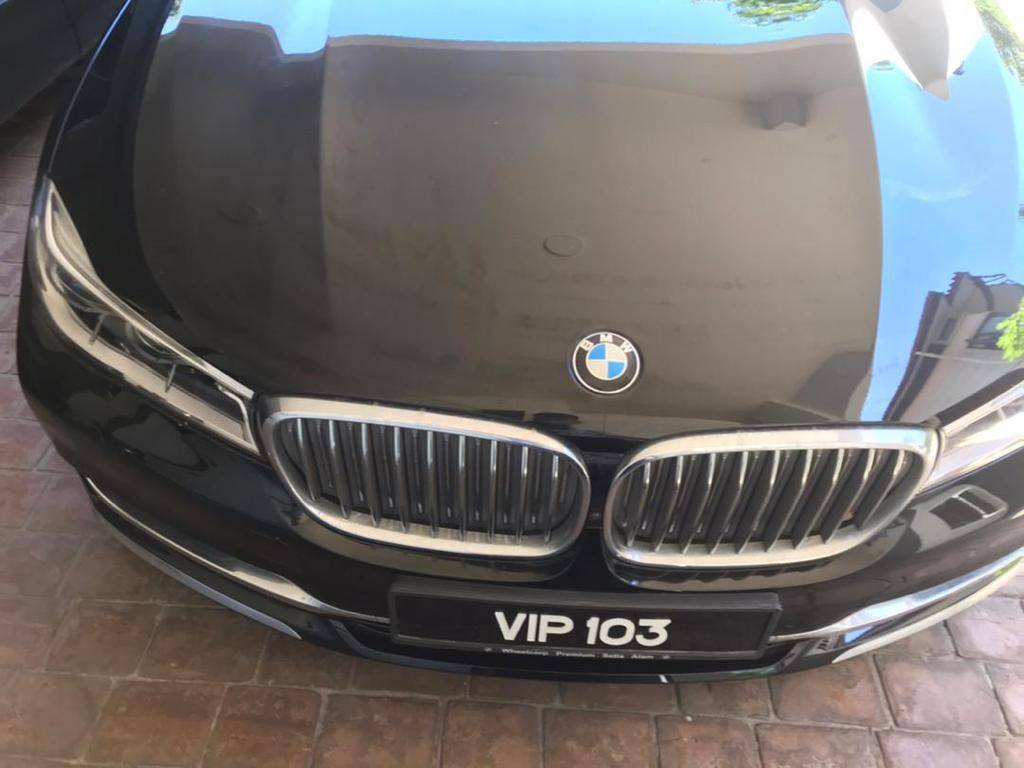 Terpakai 2018 BMW 7 Series Sedan 740Le xDrive untuk Dijual