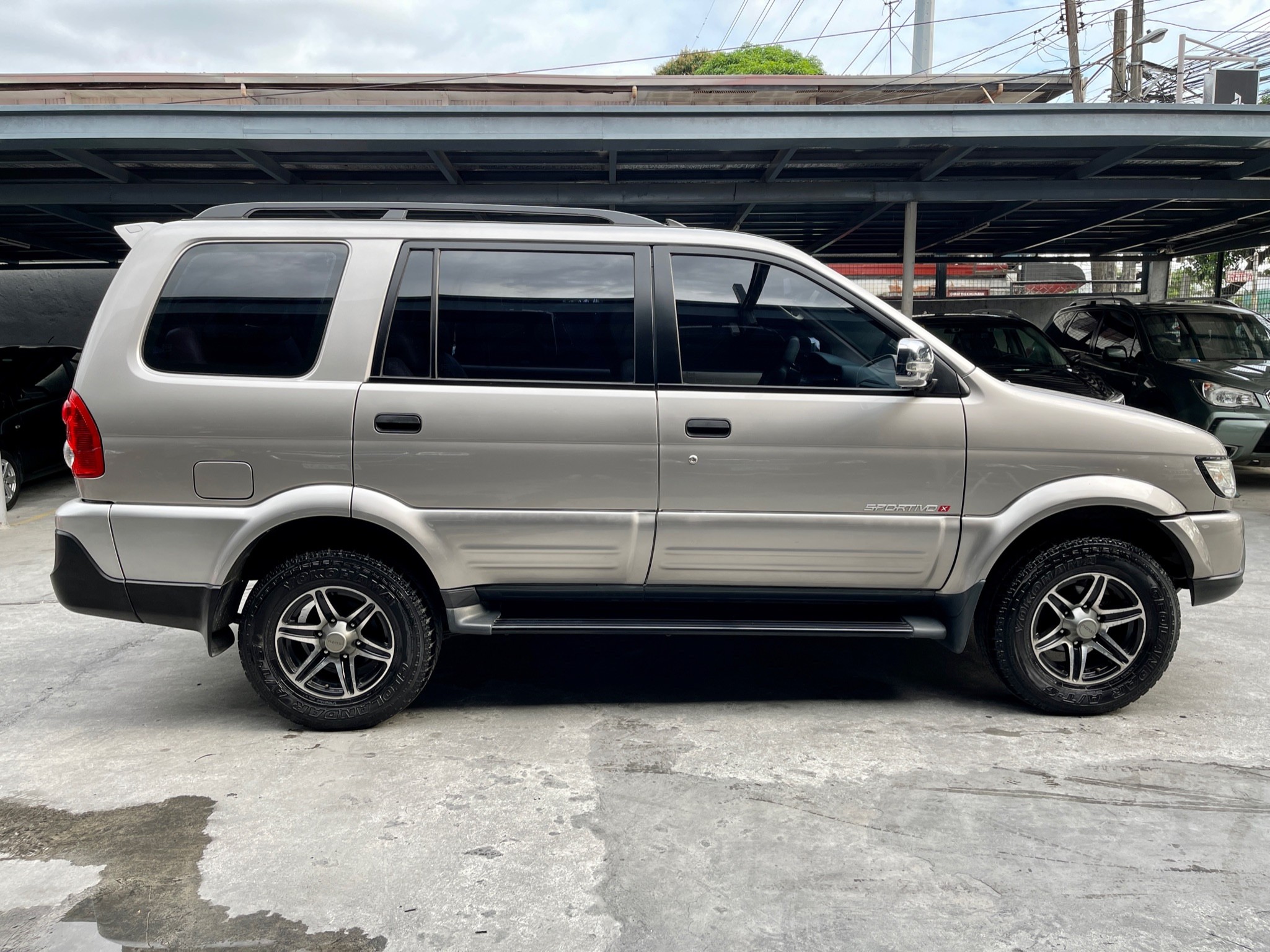 Used & 2nd hand Isuzu Crosswind for Sale in Philippines