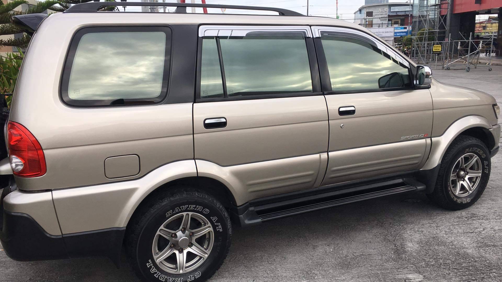 2013 Isuzu Crosswind 2013 Isuzu Crosswind