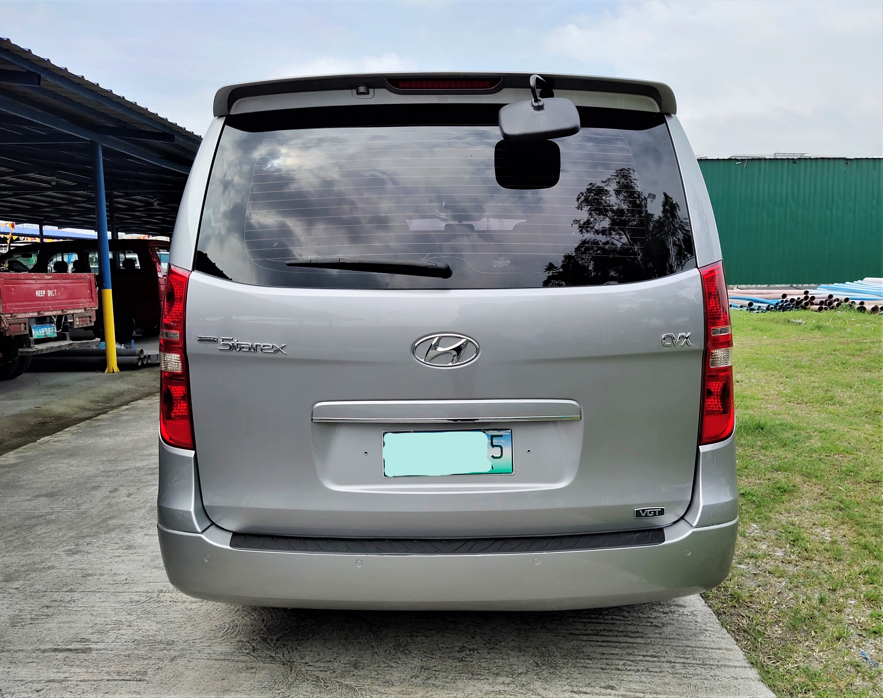 2011 Hyundai Grand Starex 2011 Hyundai Grand Starex