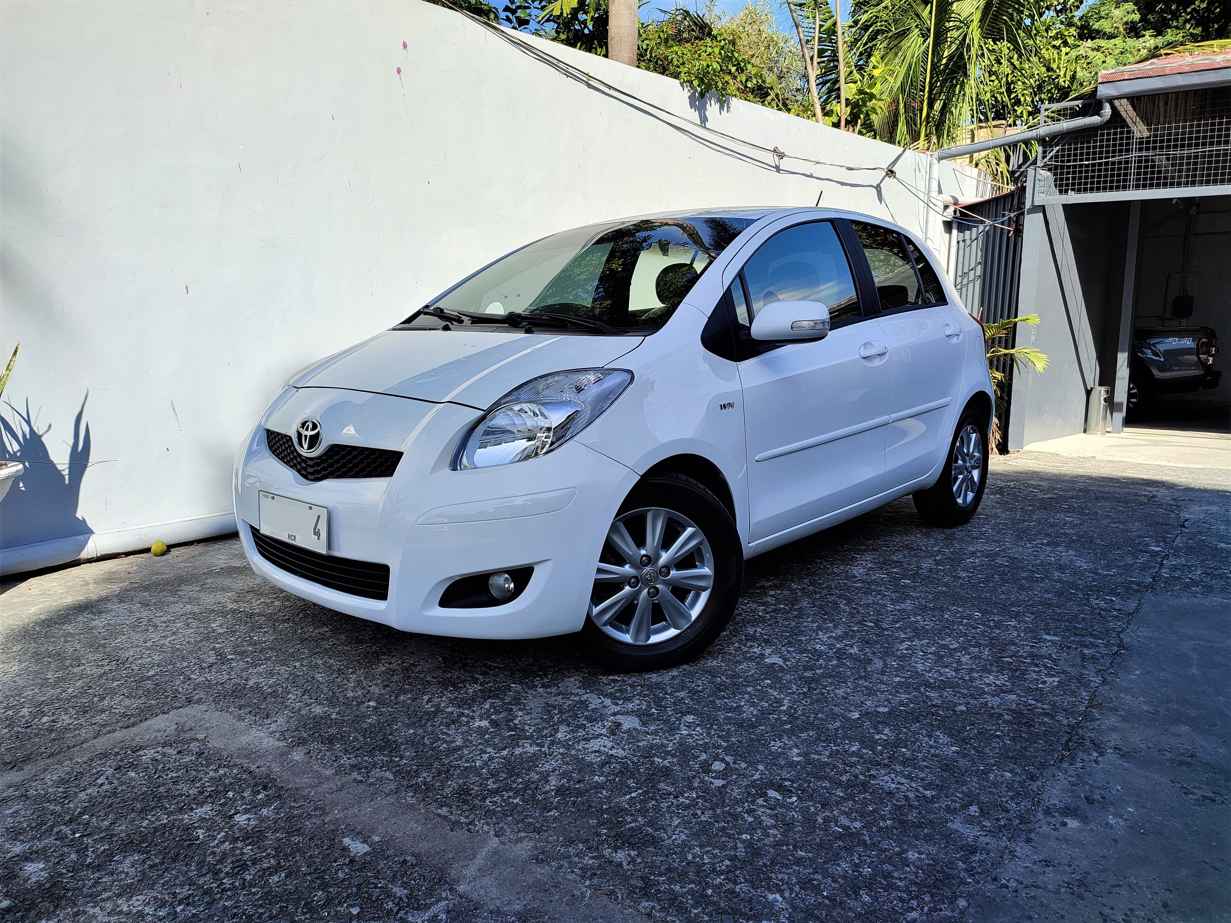 2011 Toyota Yaris 2011 Toyota Yaris