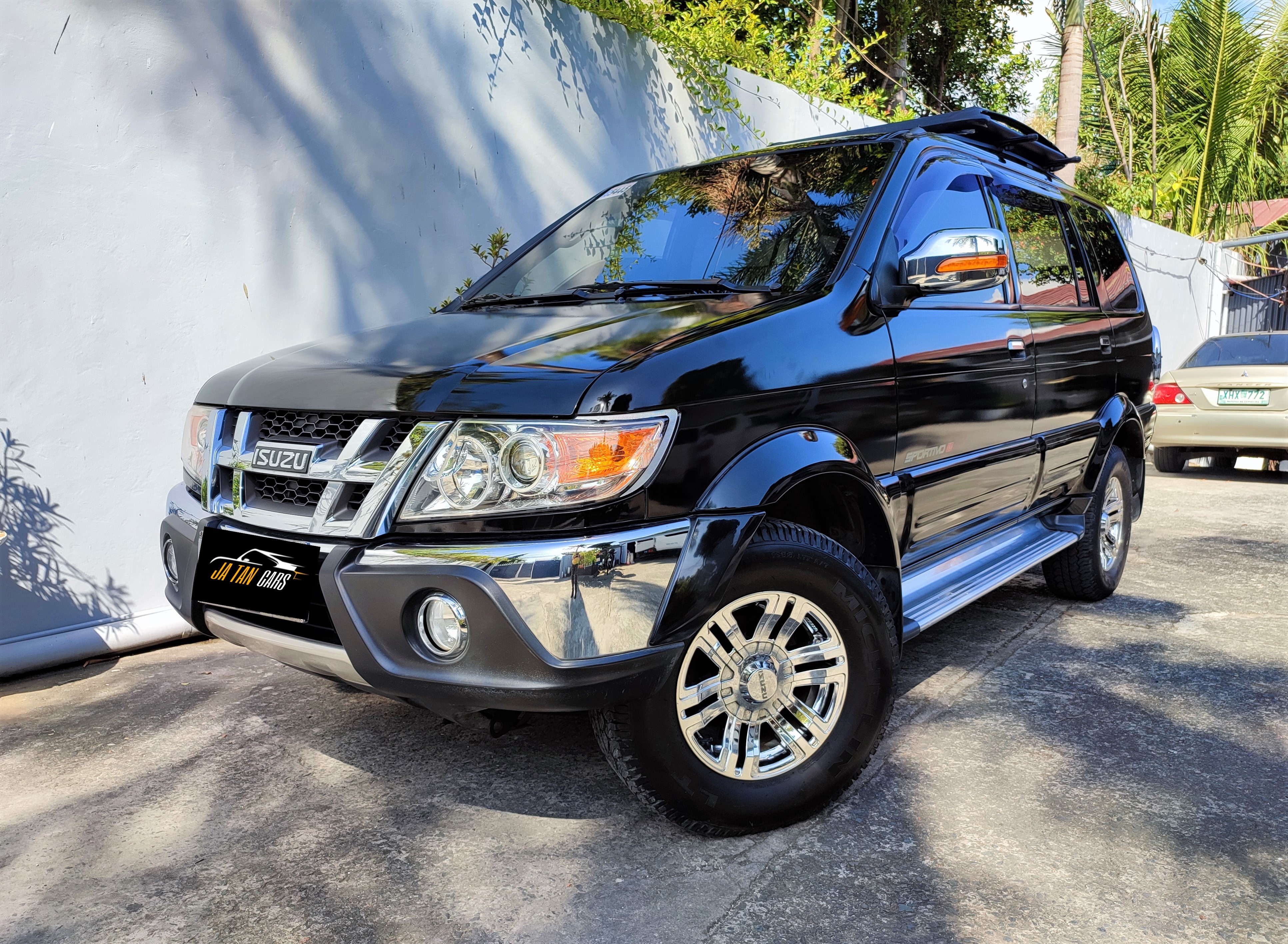 Second Hand 2011 Isuzu Crosswind Second Hand 2011 Isuzu Crosswind