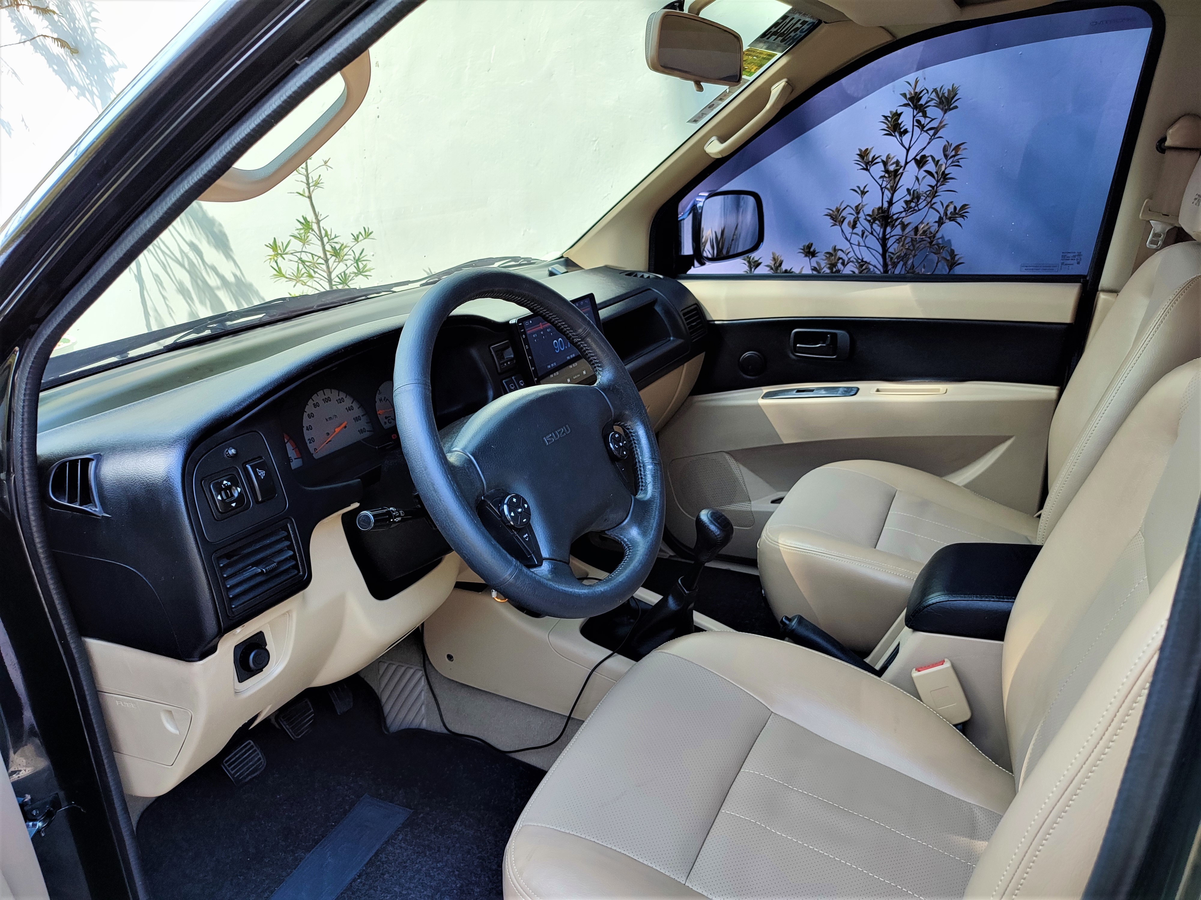 2011 Isuzu Crosswind 2011 Isuzu Crosswind