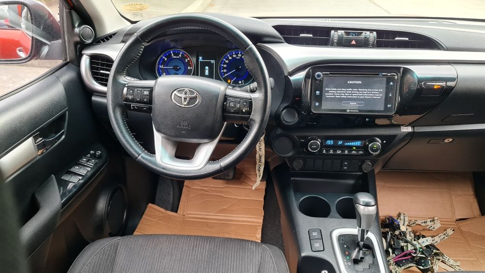 Old 2020 Toyota Hilux 2.4L A/T