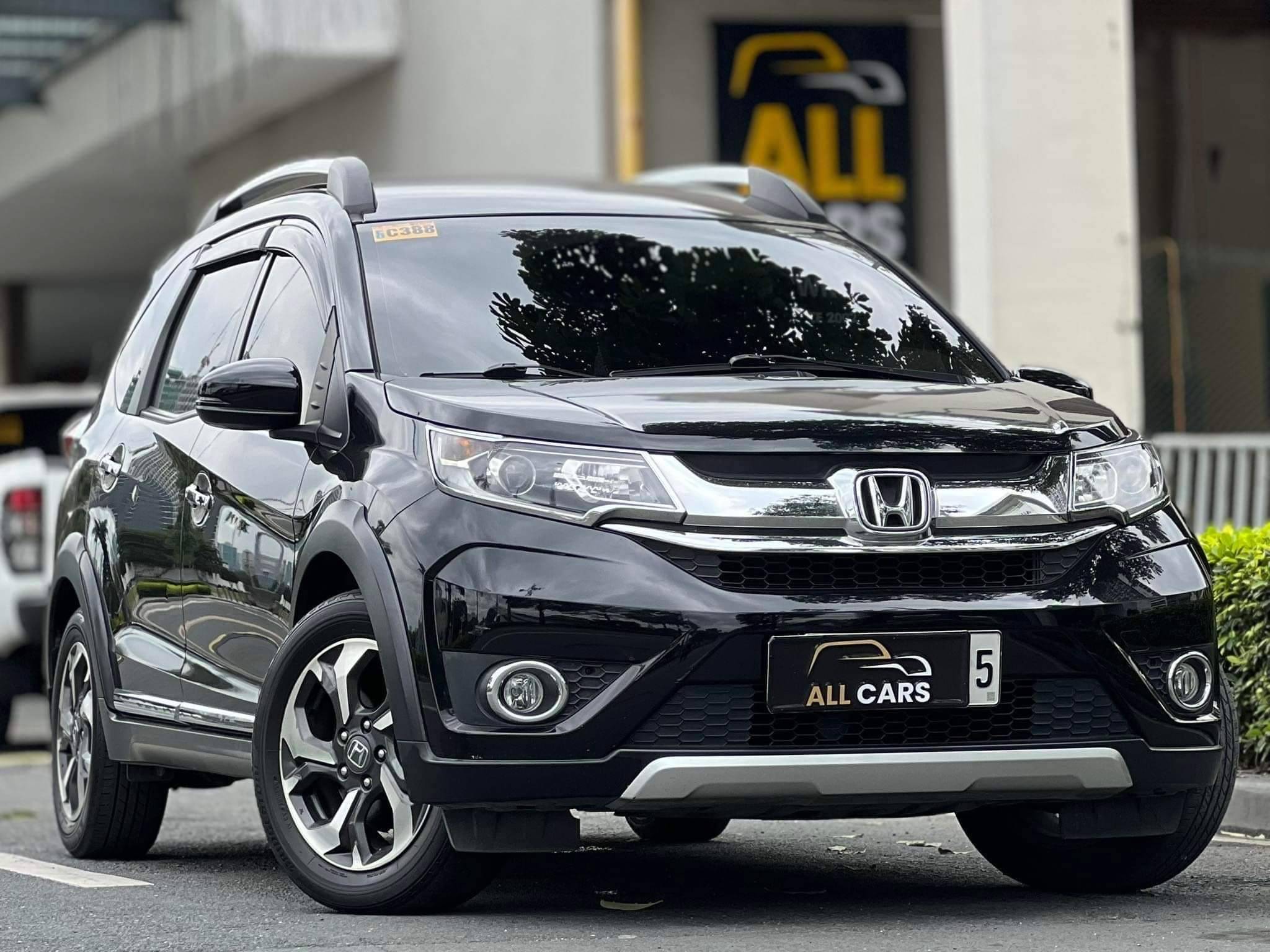 Used 2017 Honda BR-V 1.5 V CVT