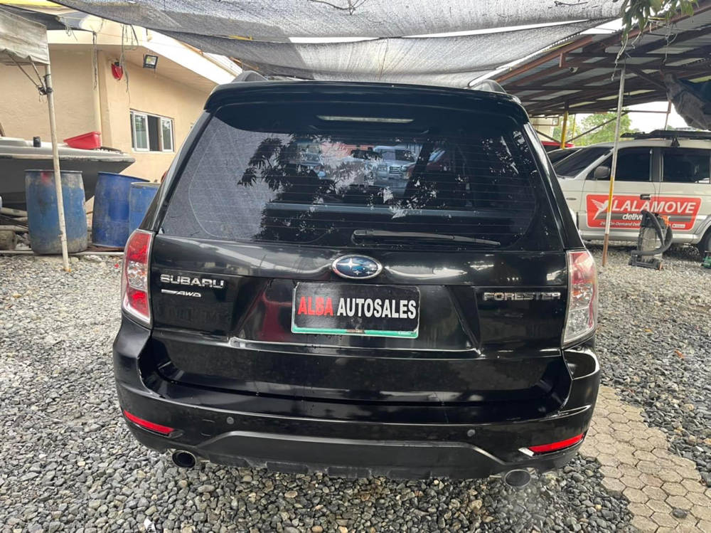 Second hand 2011 Subaru Forester 2.0L AT
