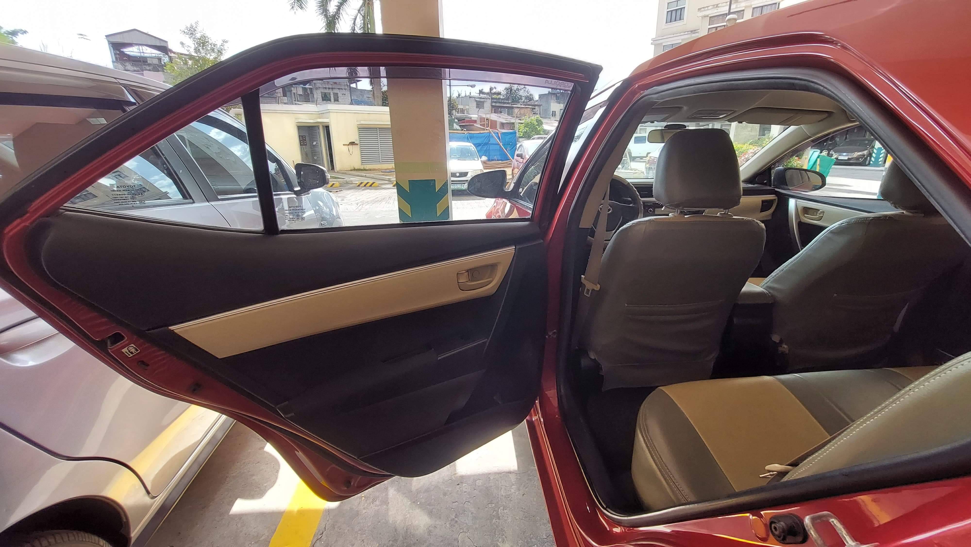 2015 Toyota Corolla Altis 2015 Toyota Corolla Altis