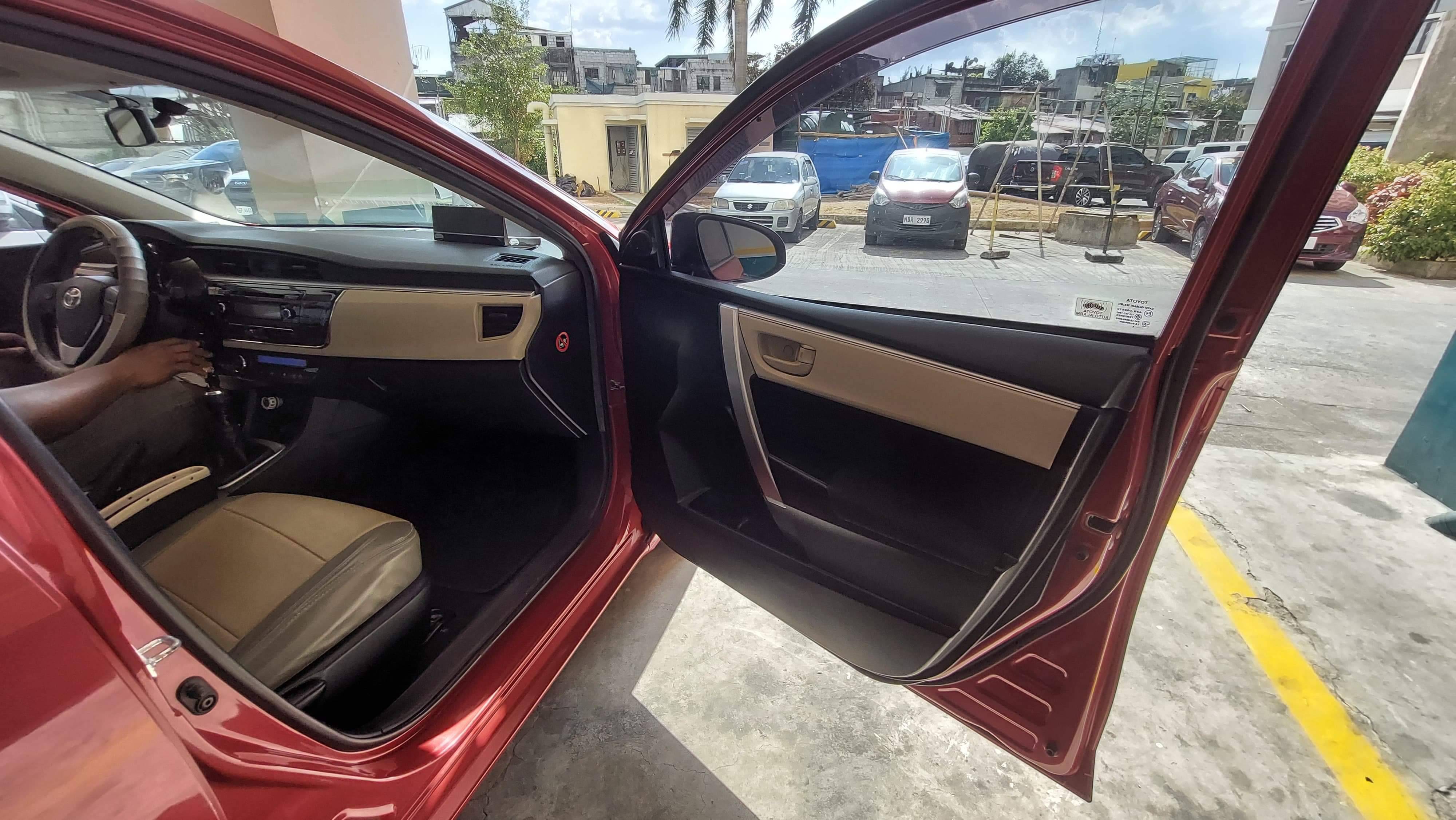 2015 Toyota Corolla Altis 2015 Toyota Corolla Altis