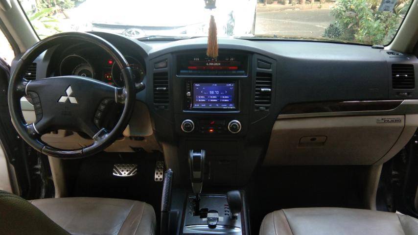 2013 Mitsubishi Pajero 2013 Mitsubishi Pajero