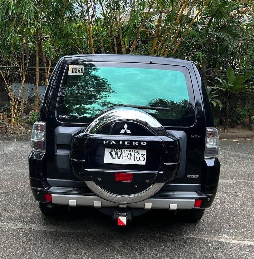 2013 Mitsubishi Pajero 2013 Mitsubishi Pajero