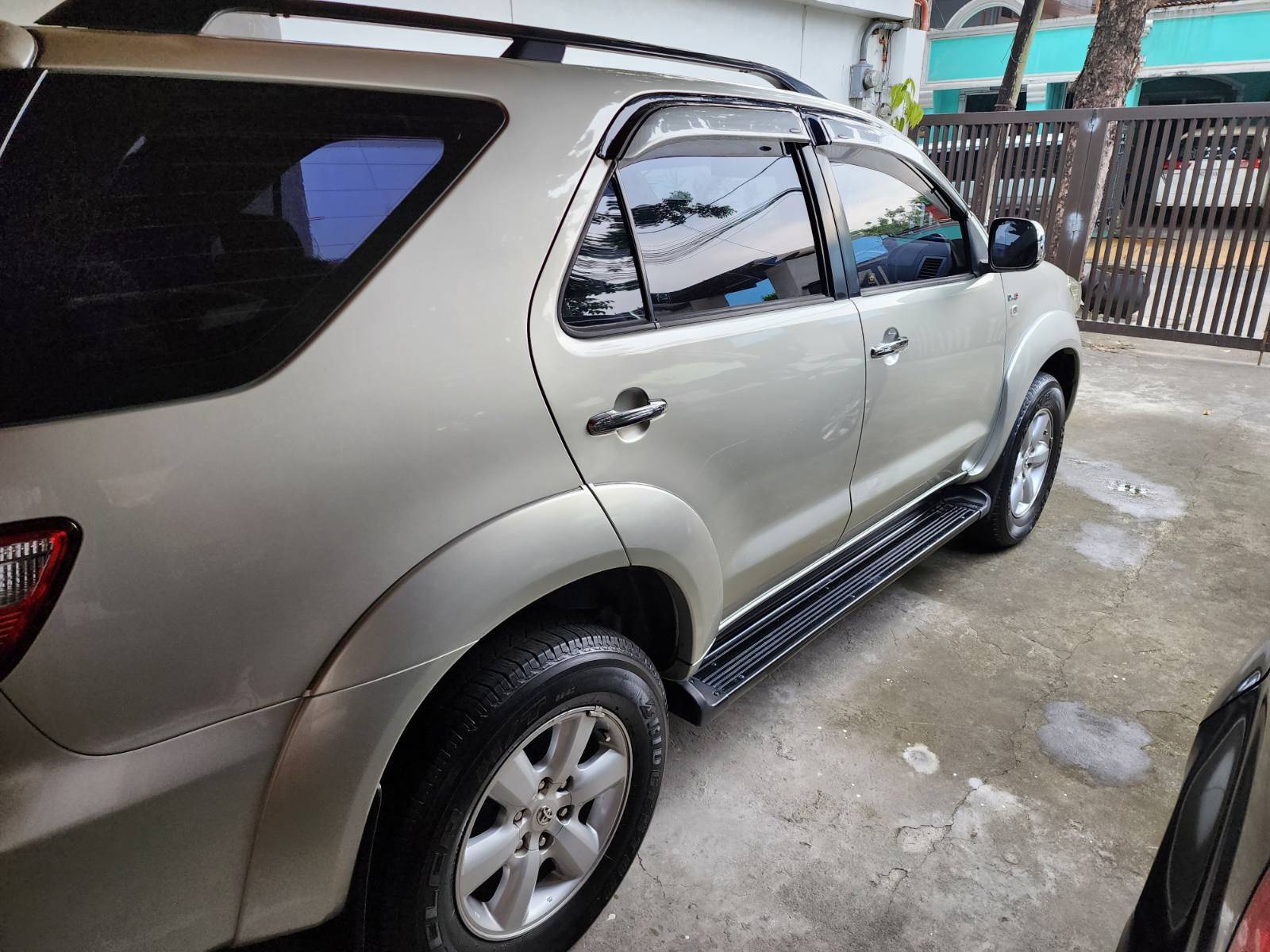 2011 Toyota Fortuner 2011 Toyota Fortuner
