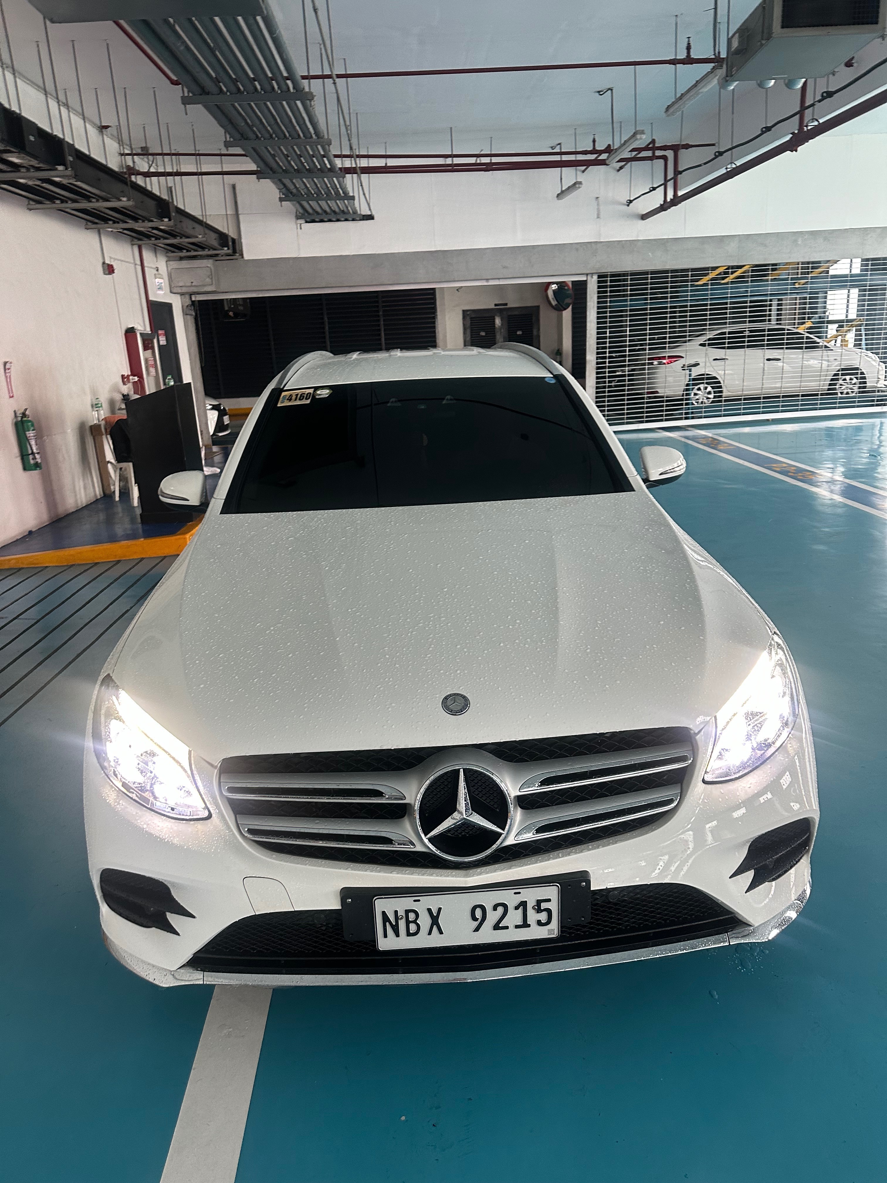 Second Hand 2017 Mercedes-Benz GLC 250 Second Hand 2017 Mercedes-Benz GLC 250