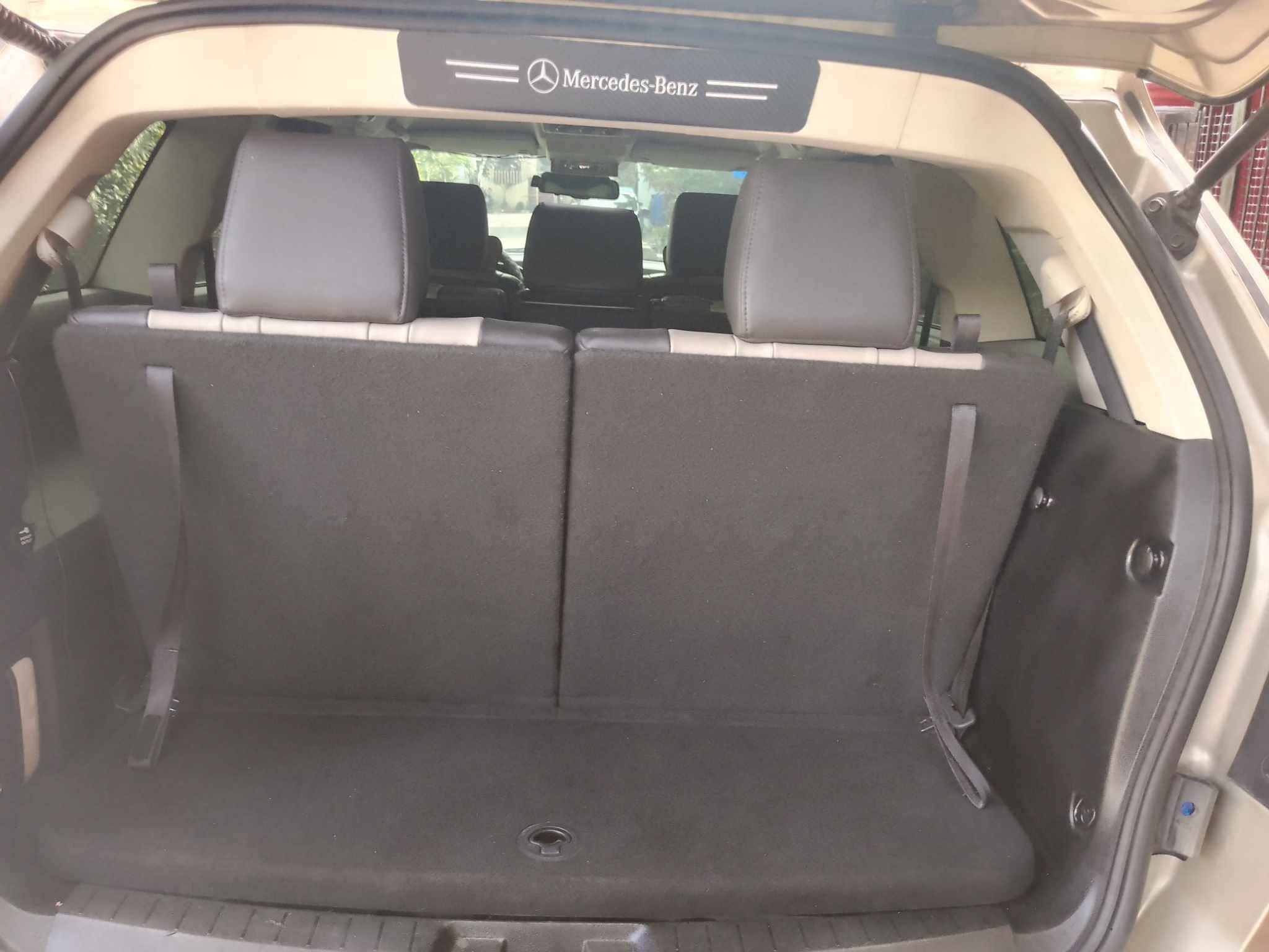 2012 Mercedes-Benz EQE SUV 2012 Mercedes-Benz EQE SUV