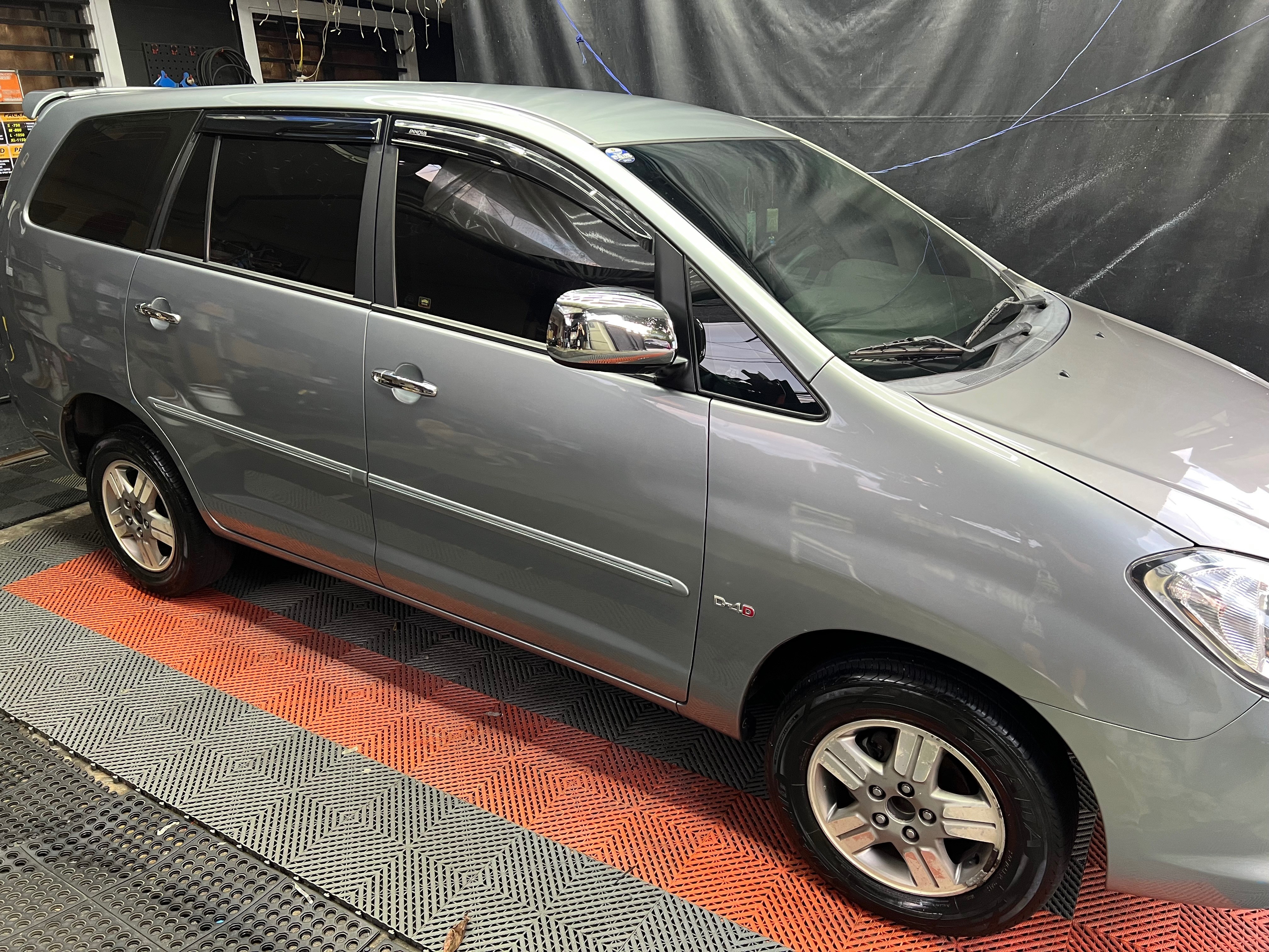 2008 Toyota Innova 2008 Toyota Innova