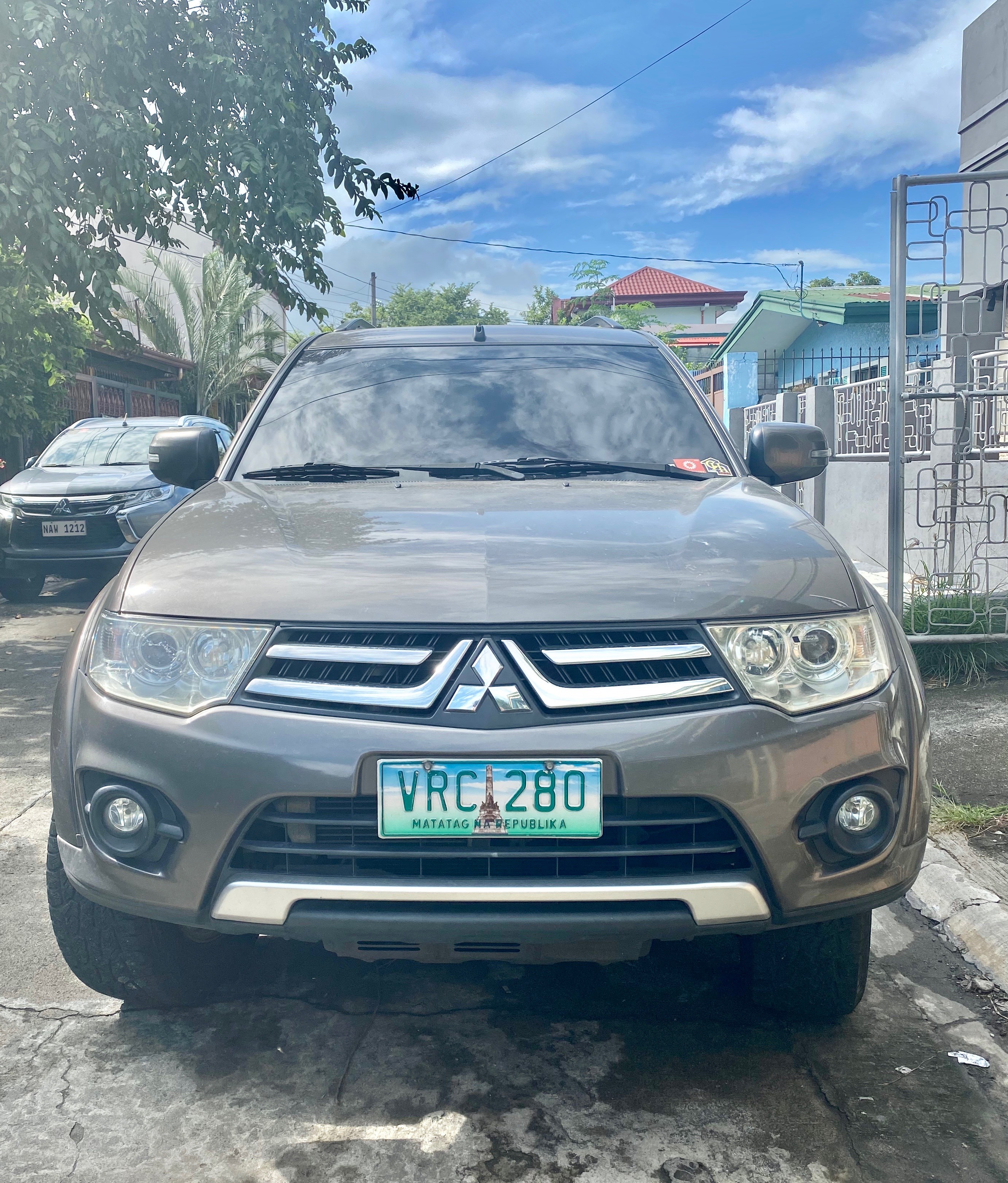 2014 Mitsubishi Montero Sport 2014 Mitsubishi Montero Sport