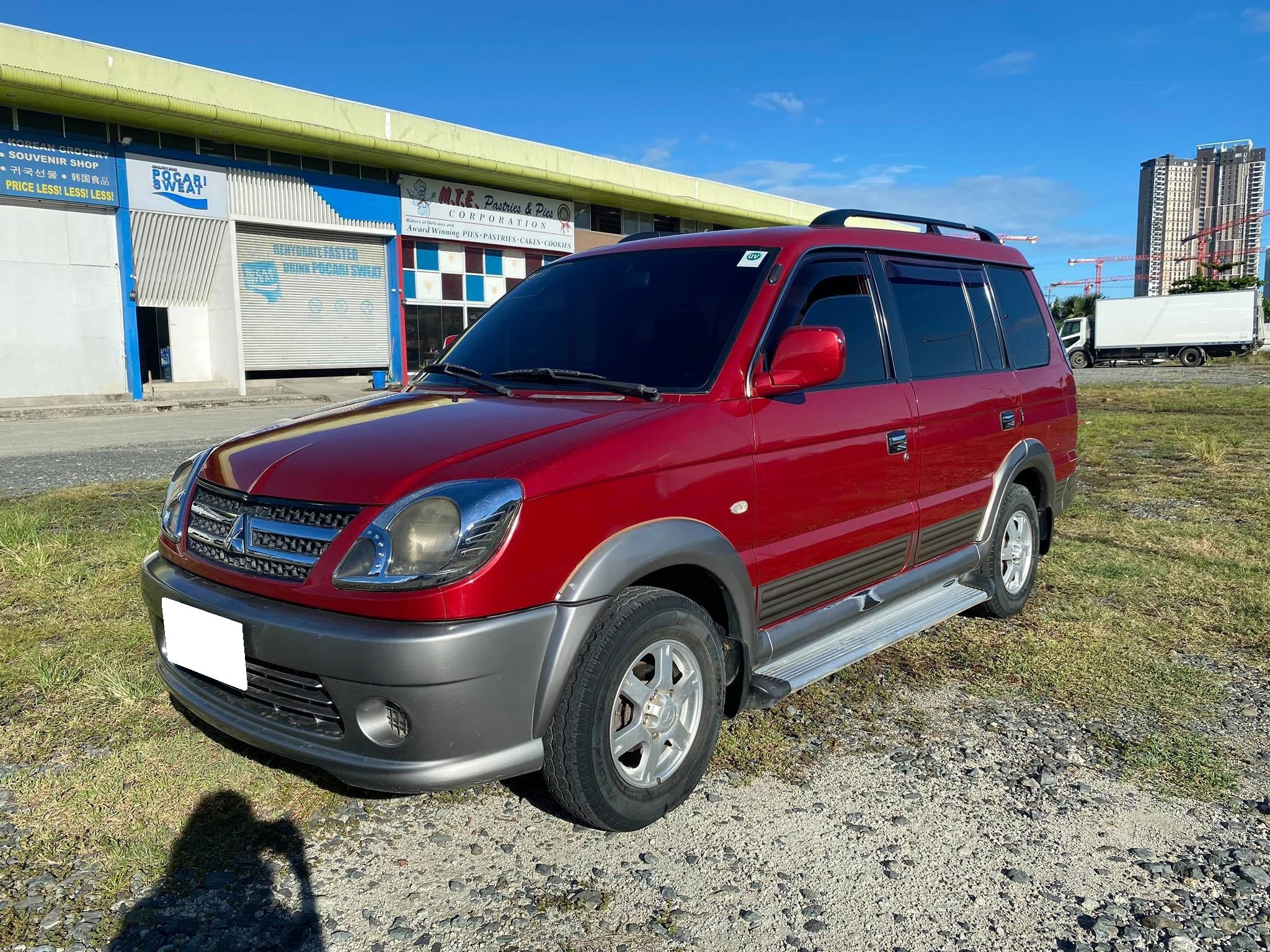 2011 Mitsubishi Adventure 2011 Mitsubishi Adventure