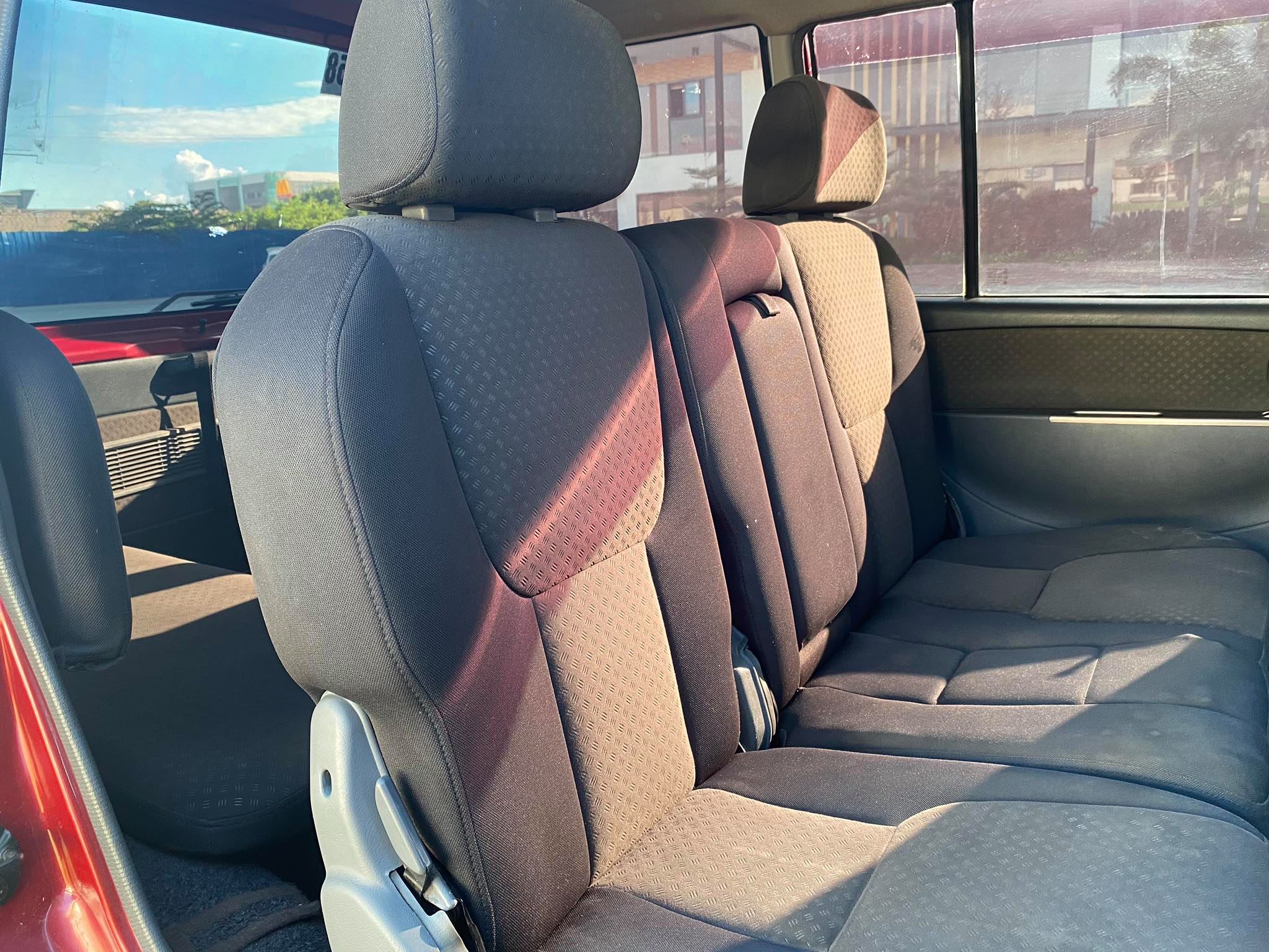 2011 Mitsubishi Adventure 2011 Mitsubishi Adventure