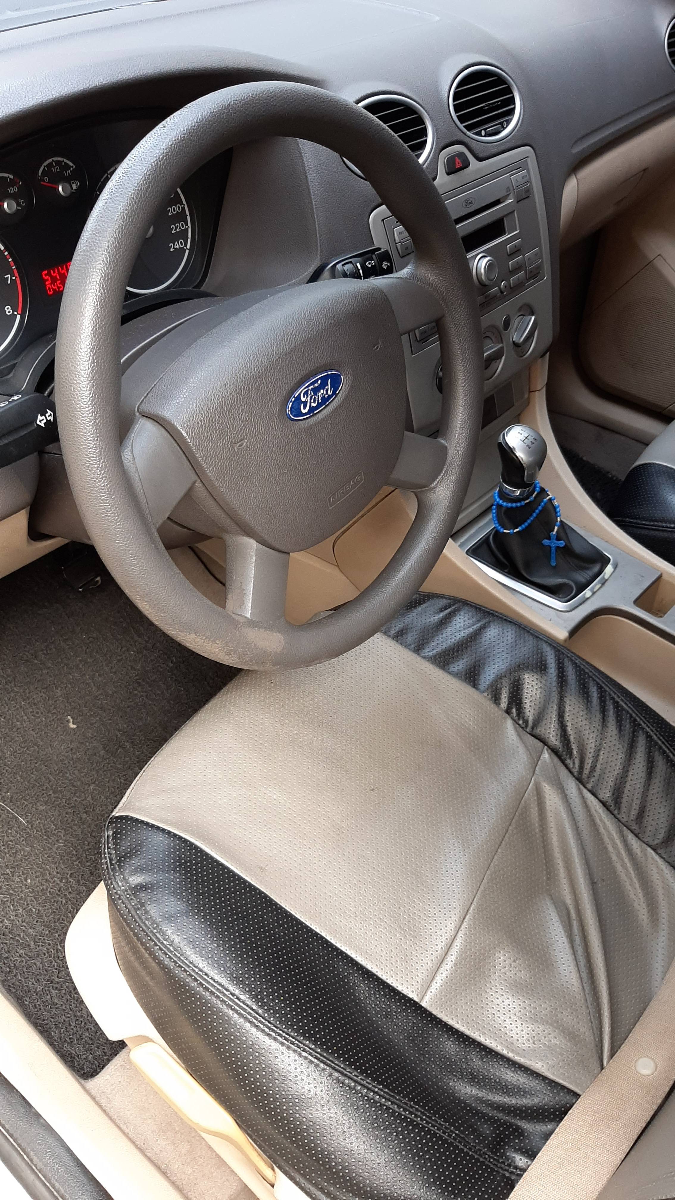 2010 Ford Focus Sedan 2010 Ford Focus Sedan