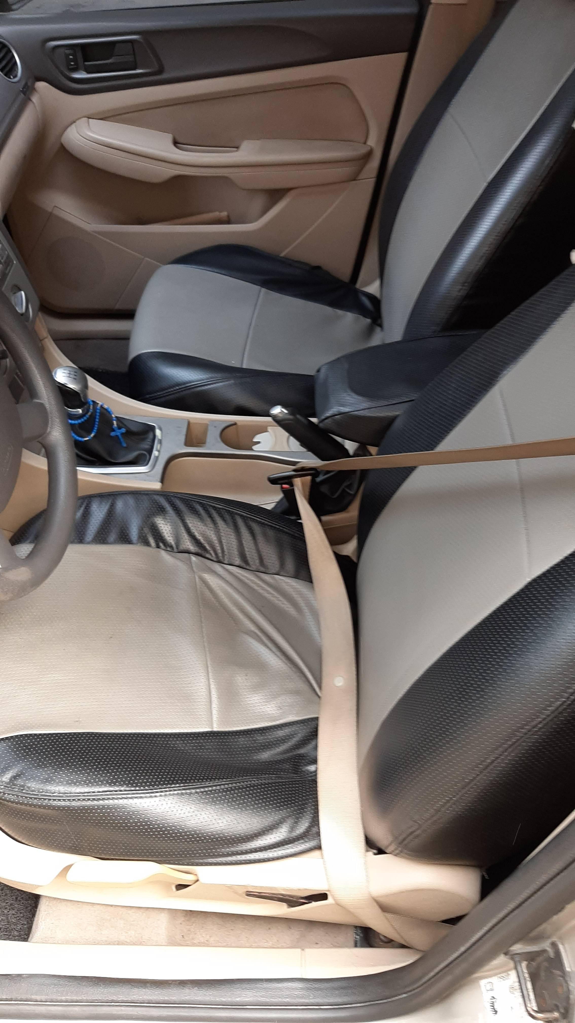 2010 Ford Focus Sedan 2010 Ford Focus Sedan