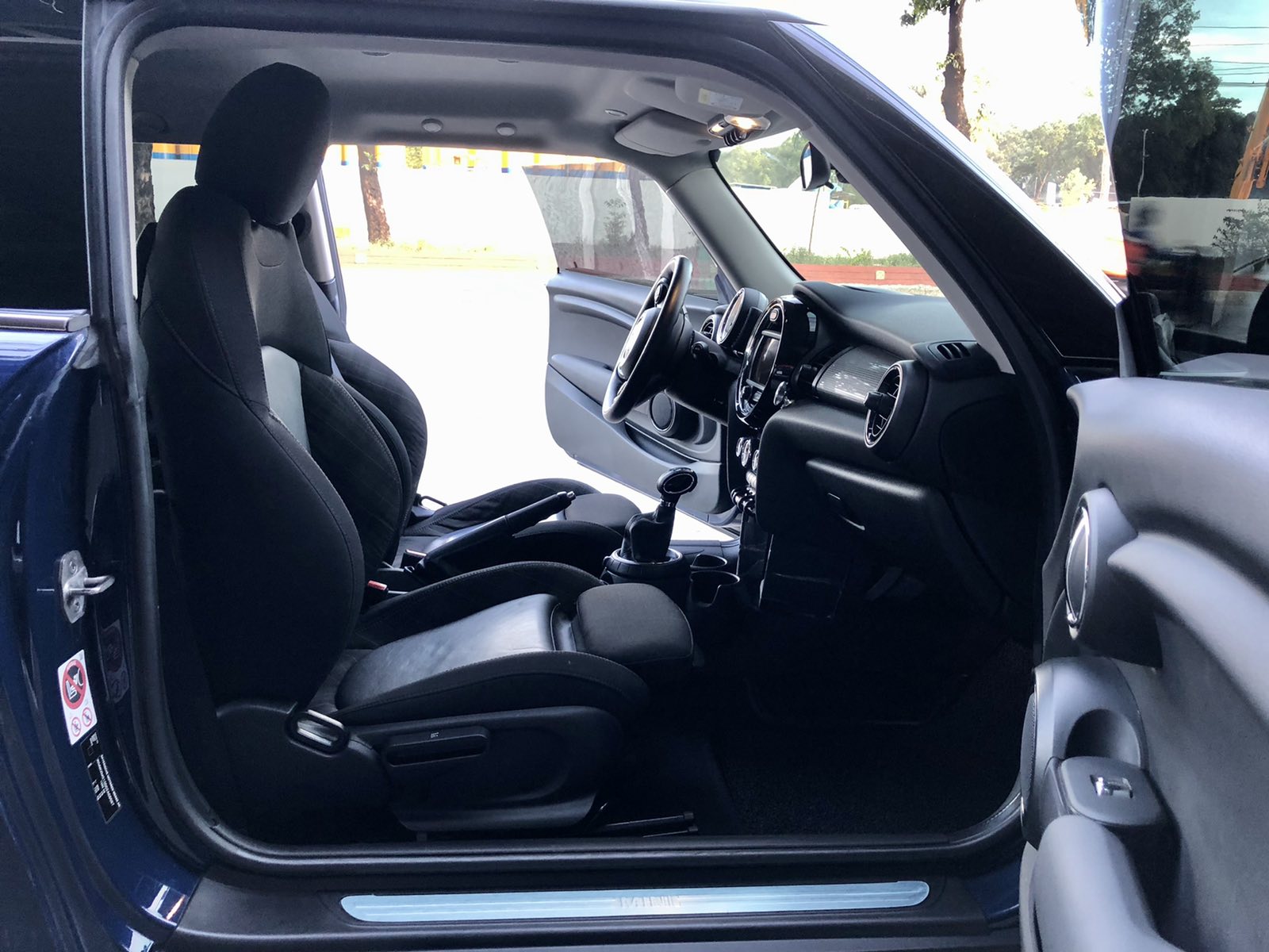 2016 MINI 3 Door 2016 MINI 3 Door