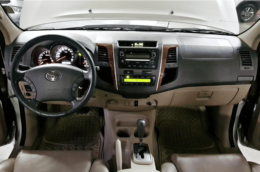 2010 Toyota Fortuner 2010 Toyota Fortuner