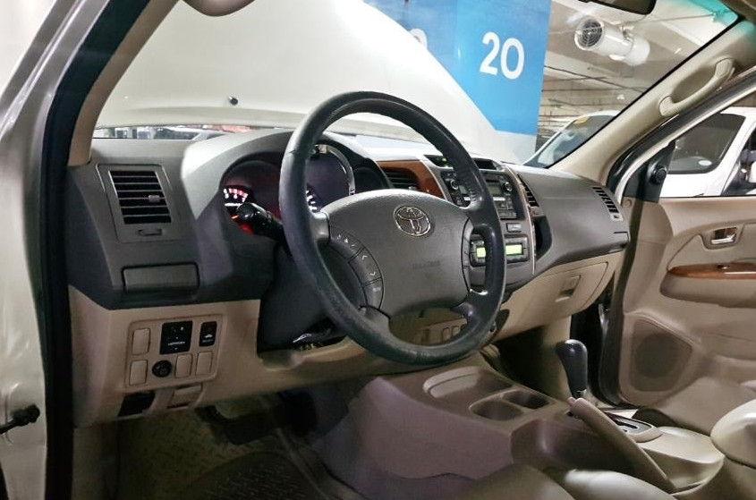2010 Toyota Fortuner 2010 Toyota Fortuner