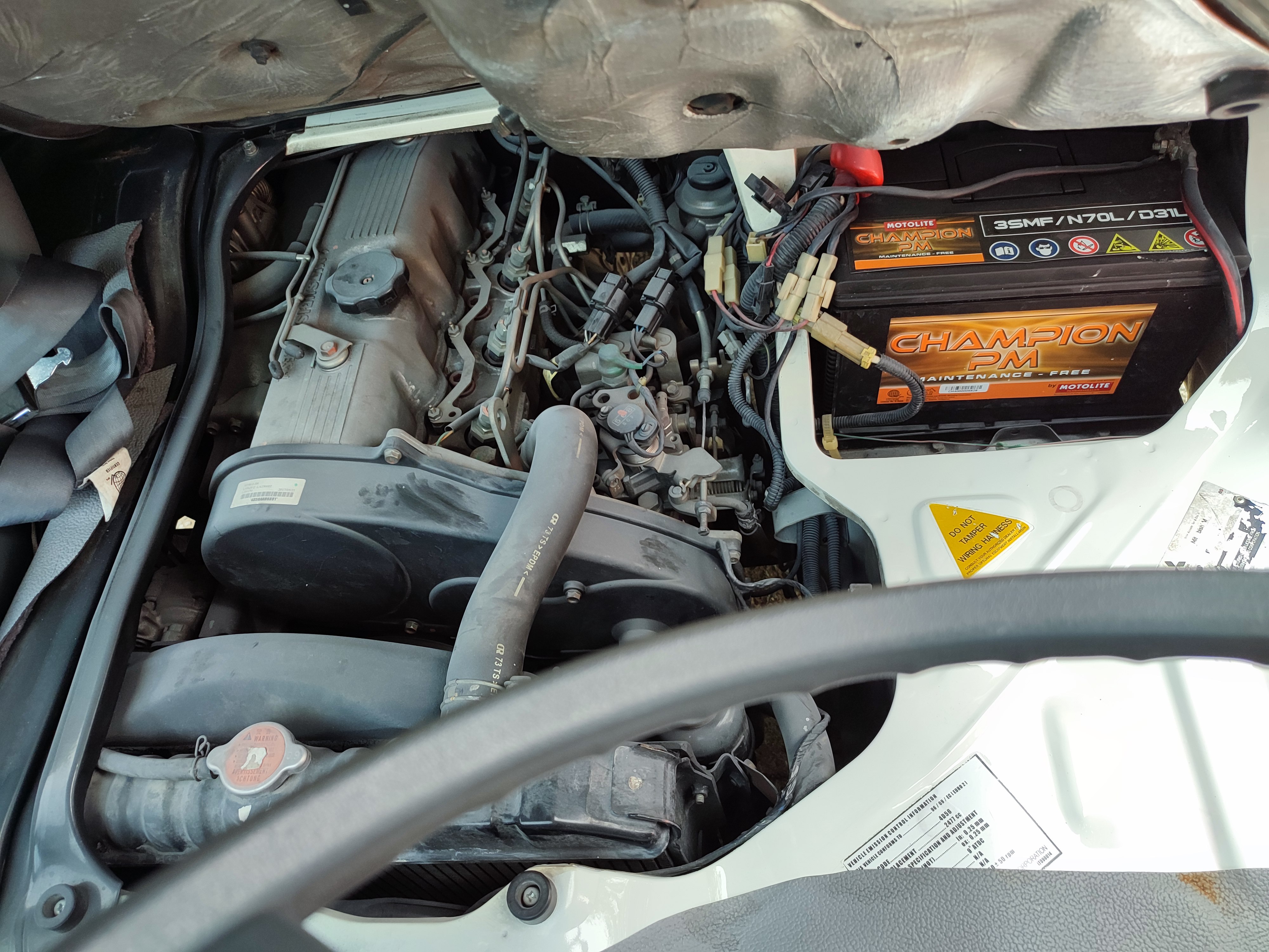 2017 Mitsubishi L300 2017 Mitsubishi L300