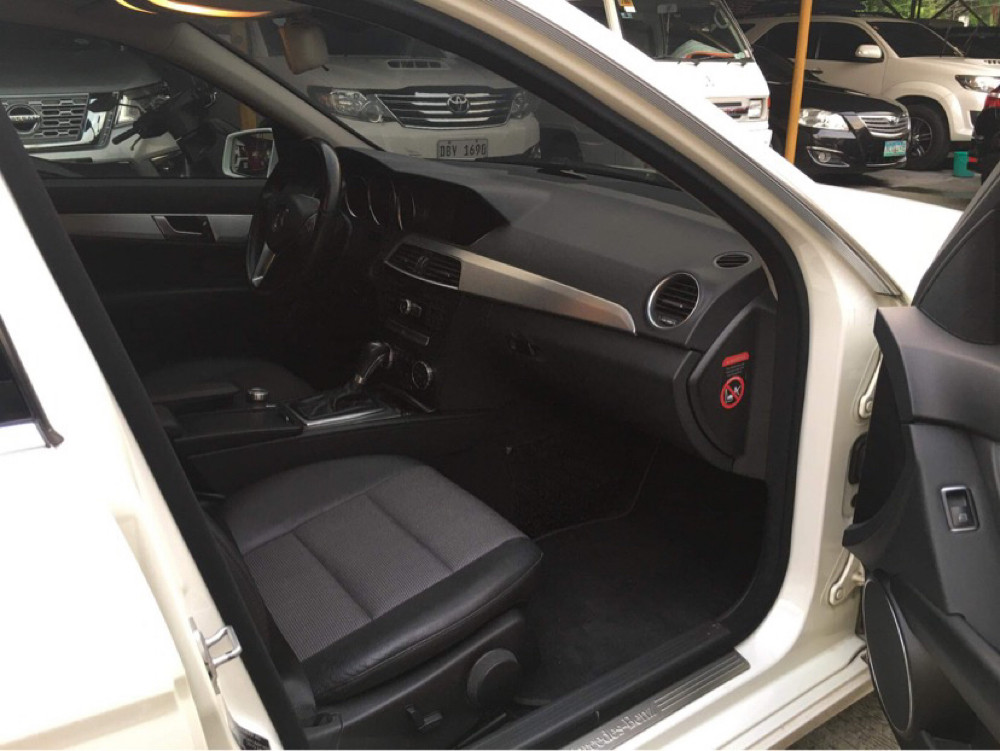 2012 Mercedes-Benz C 180 2012 Mercedes-Benz C 180