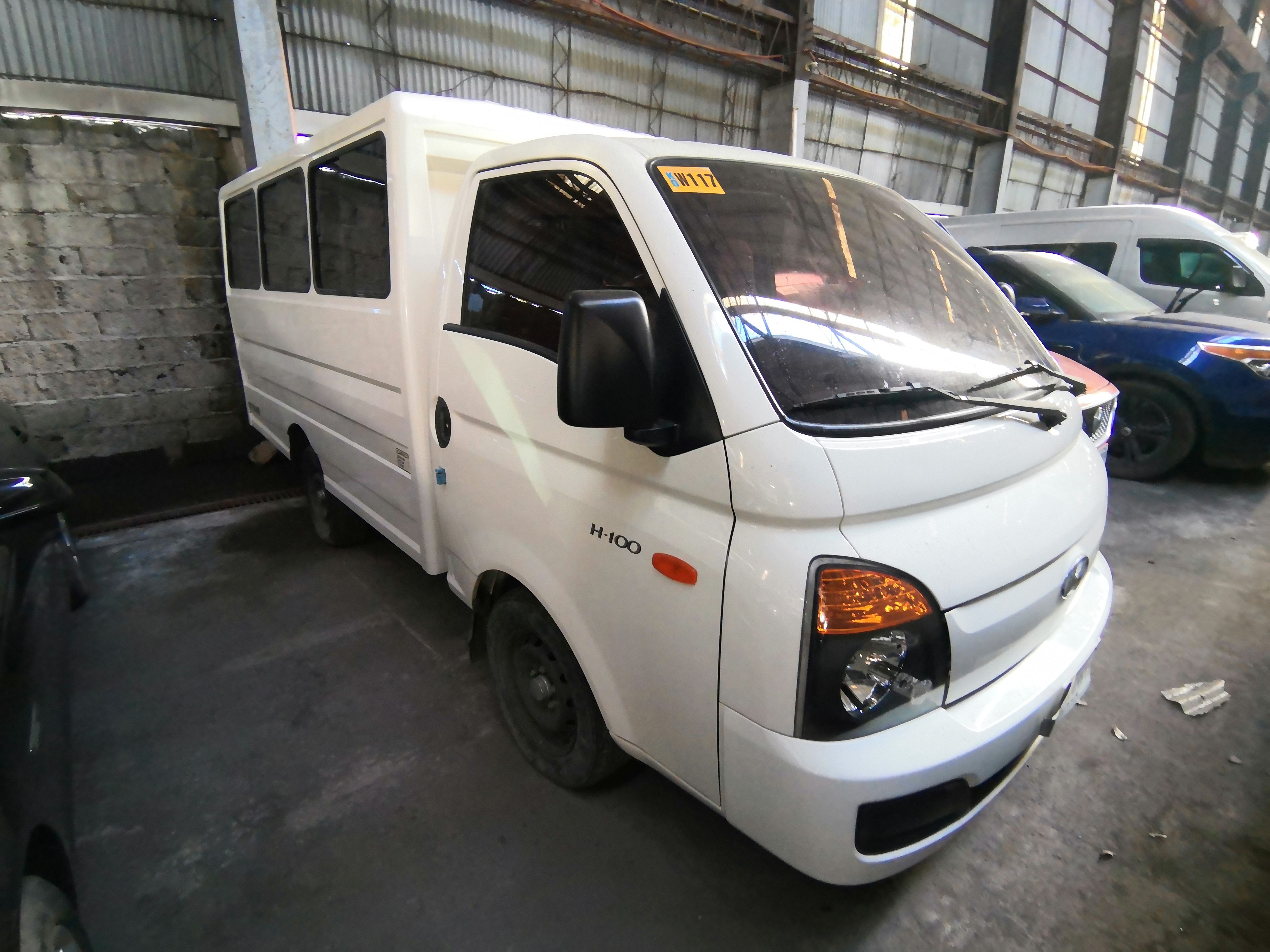 Second hand 2020 Hyundai H-100 2.5 CRDi GL 6M/T (Dsl, With A/C)