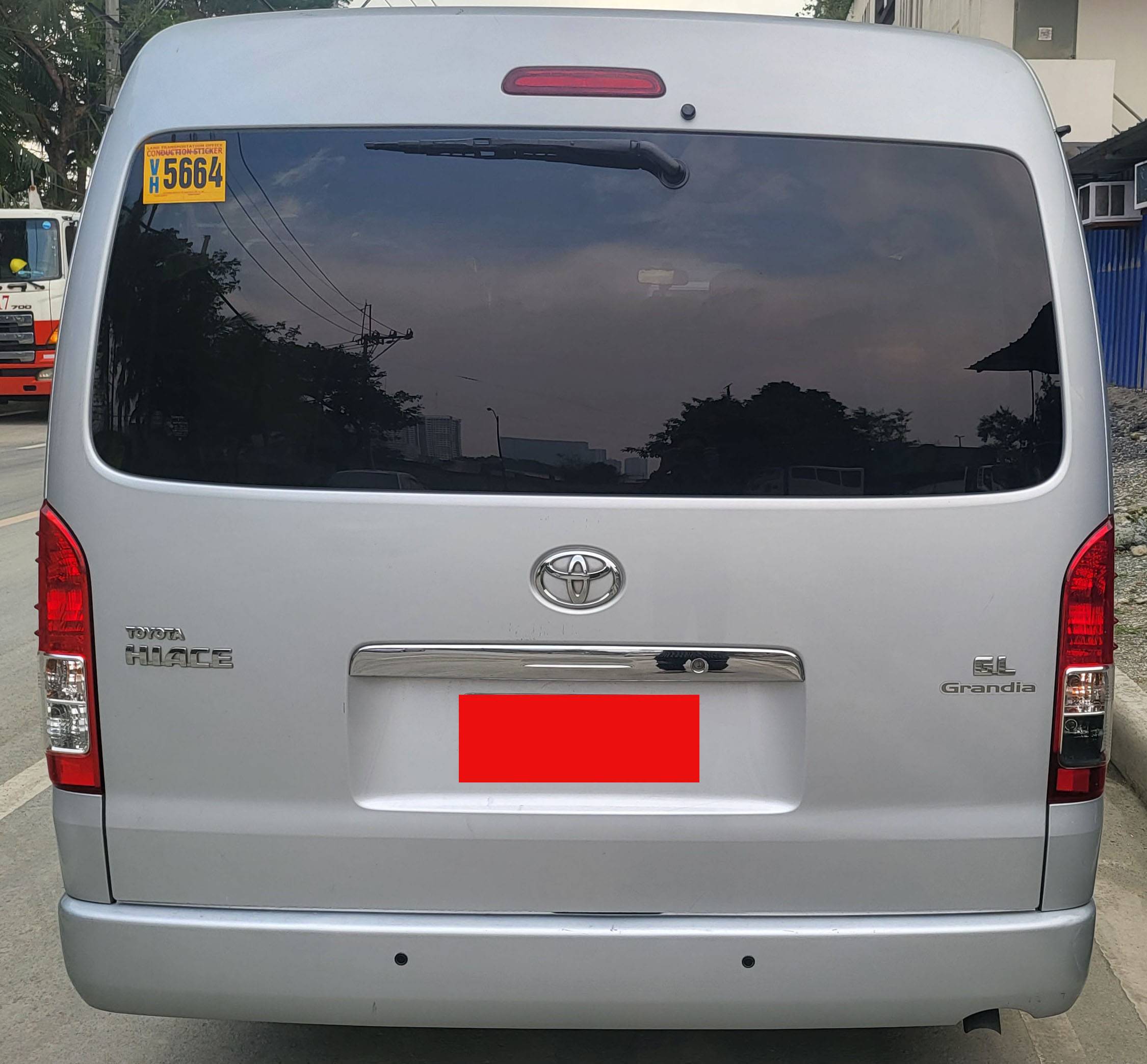 Second hand 2017 Toyota Hiace 3.0 GL Grandia AT
