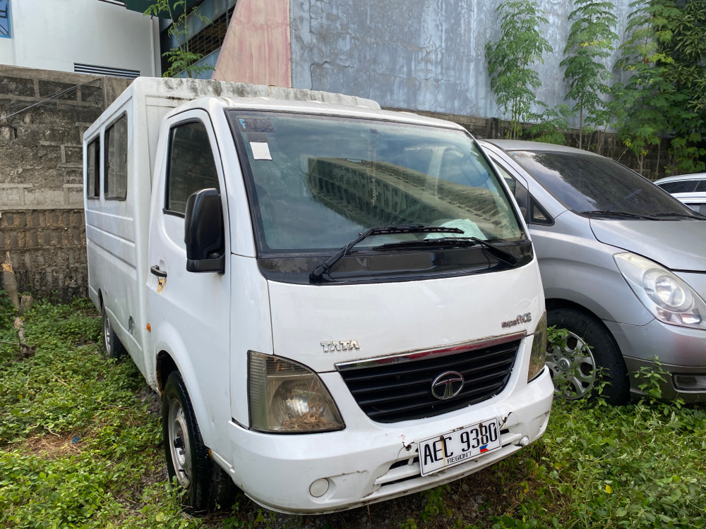 2016 Tata Super Ace Mint 2016 Tata Super Ace Mint