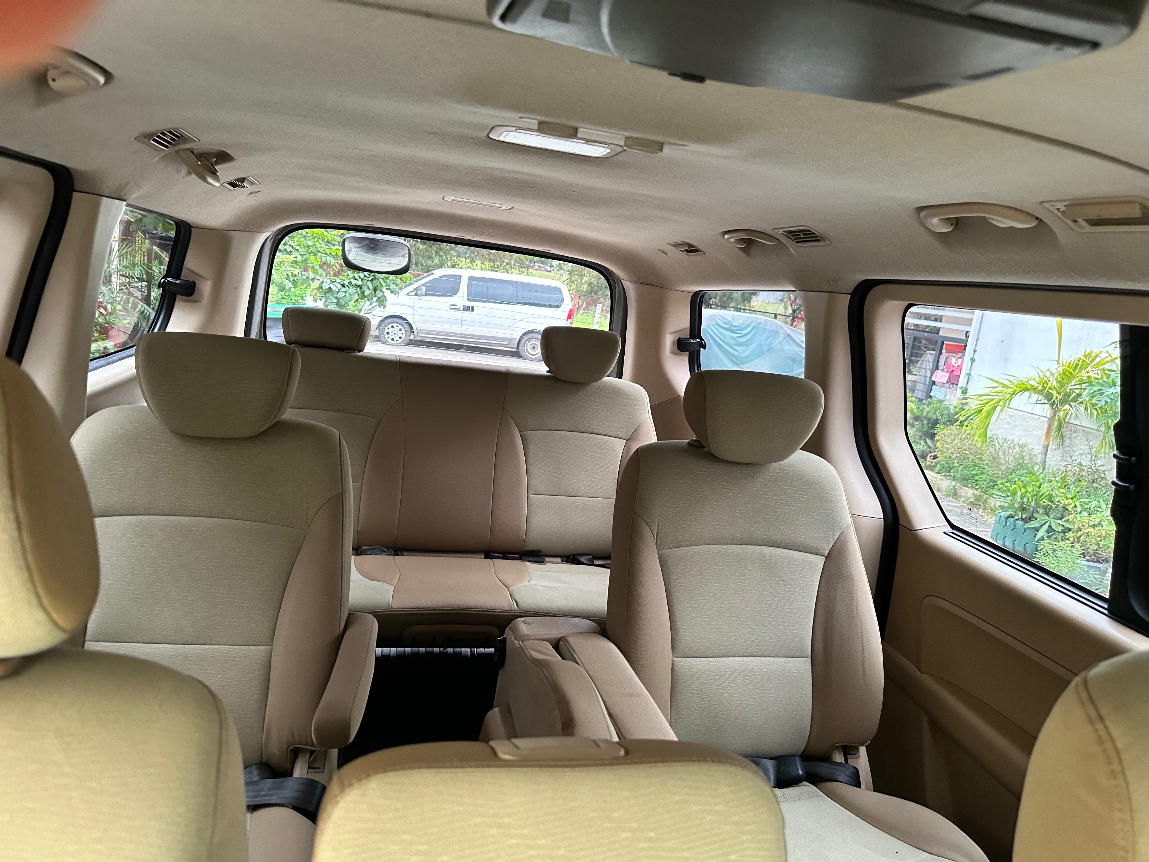 2011 Hyundai Grand Starex 2011 Hyundai Grand Starex