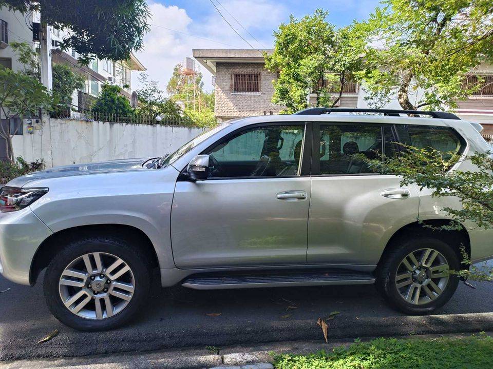 2010 Toyota Land Cruiser Prado 2010 Toyota Land Cruiser Prado