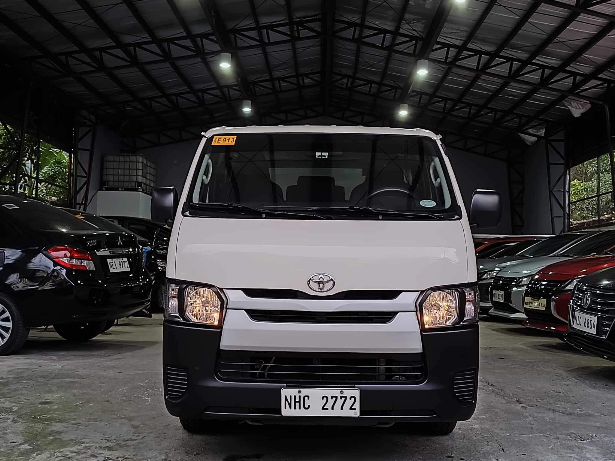 Second Hand 2023 Toyota Hiace Second Hand 2023 Toyota Hiace
