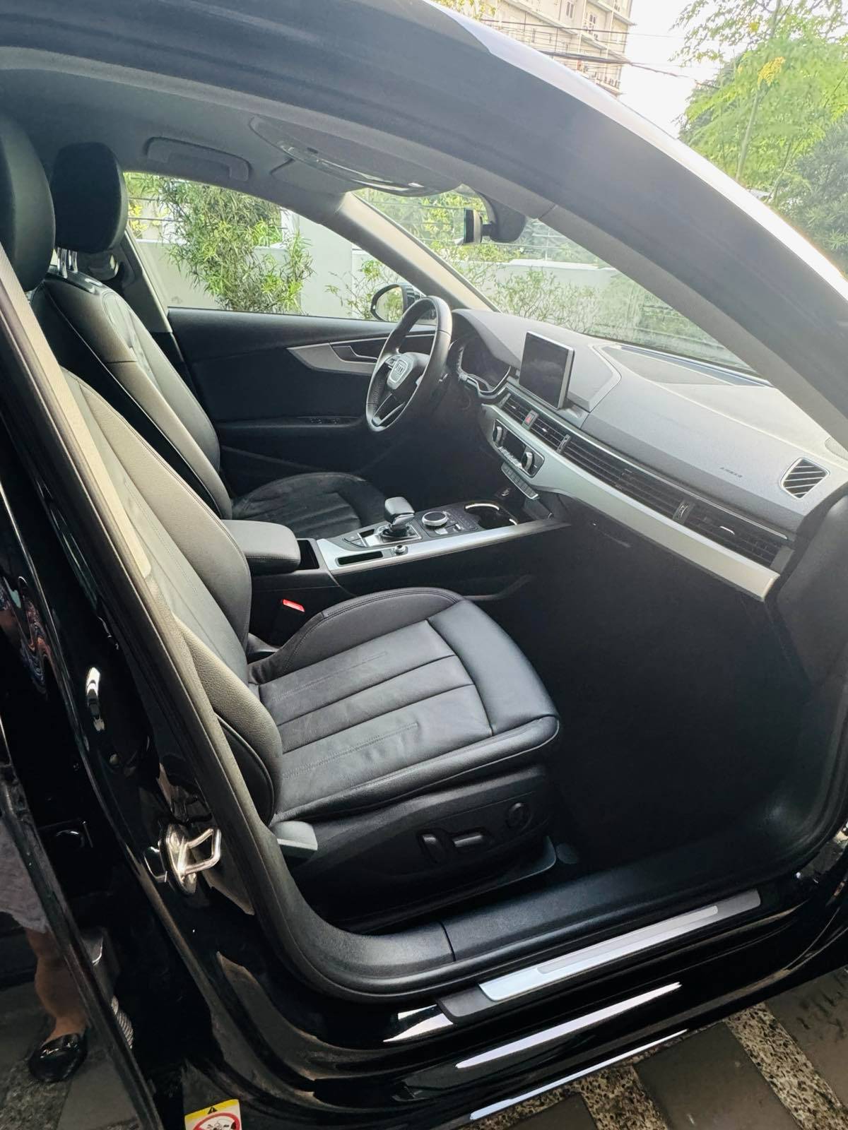 2018 Audi A4 Sedan 2018 Audi A4 Sedan