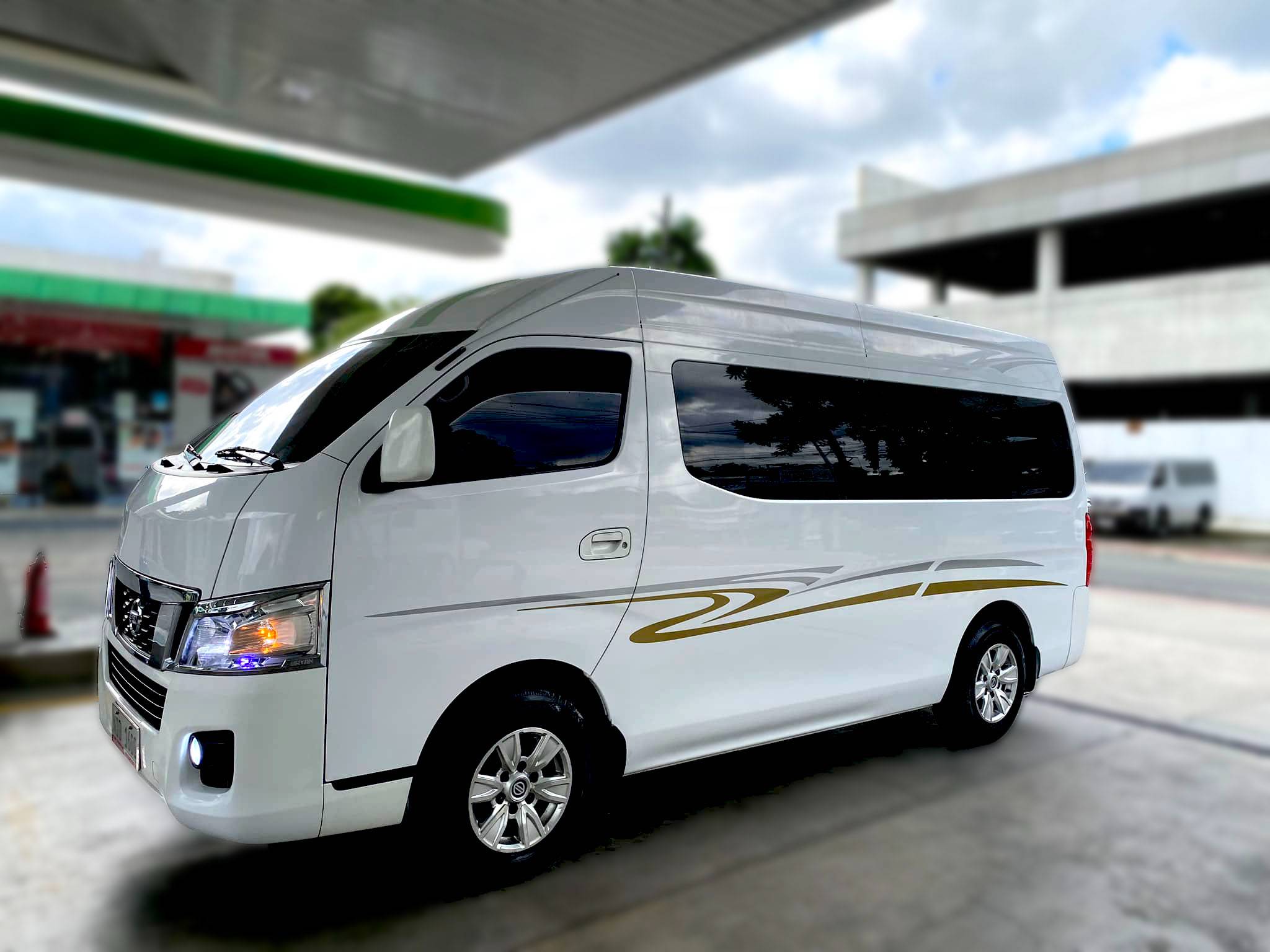 2016 Nissan Urvan 2016 Nissan Urvan