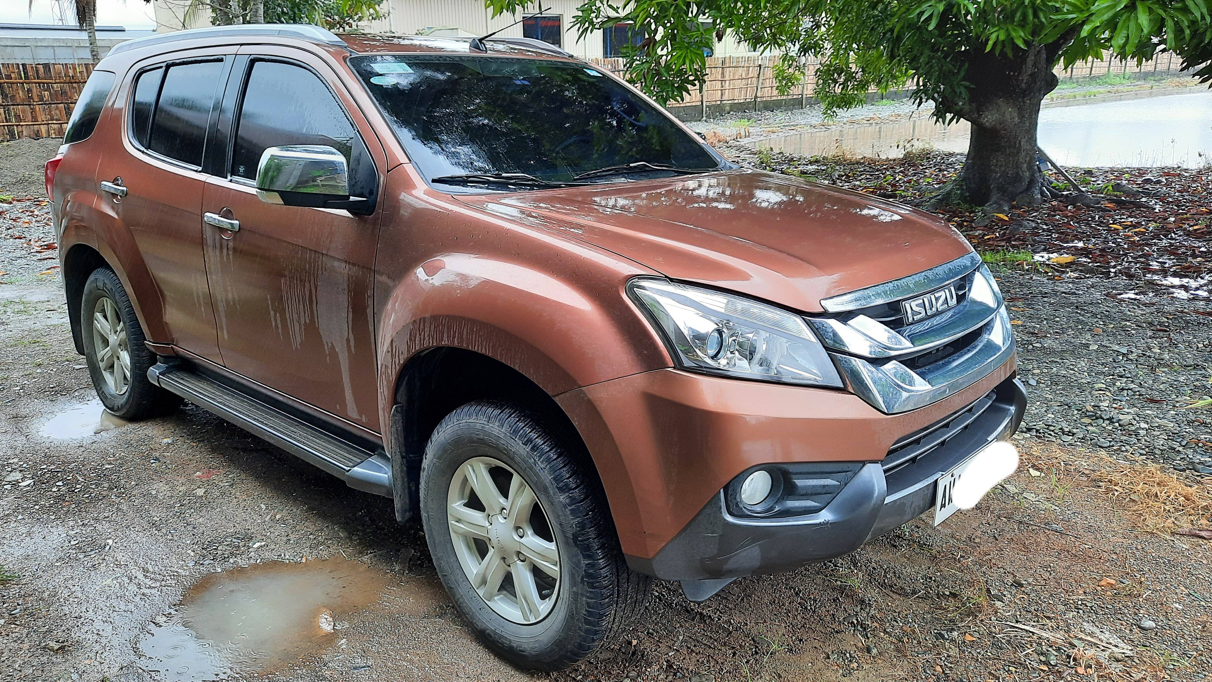 2015 Isuzu mu-X 2015 Isuzu mu-X