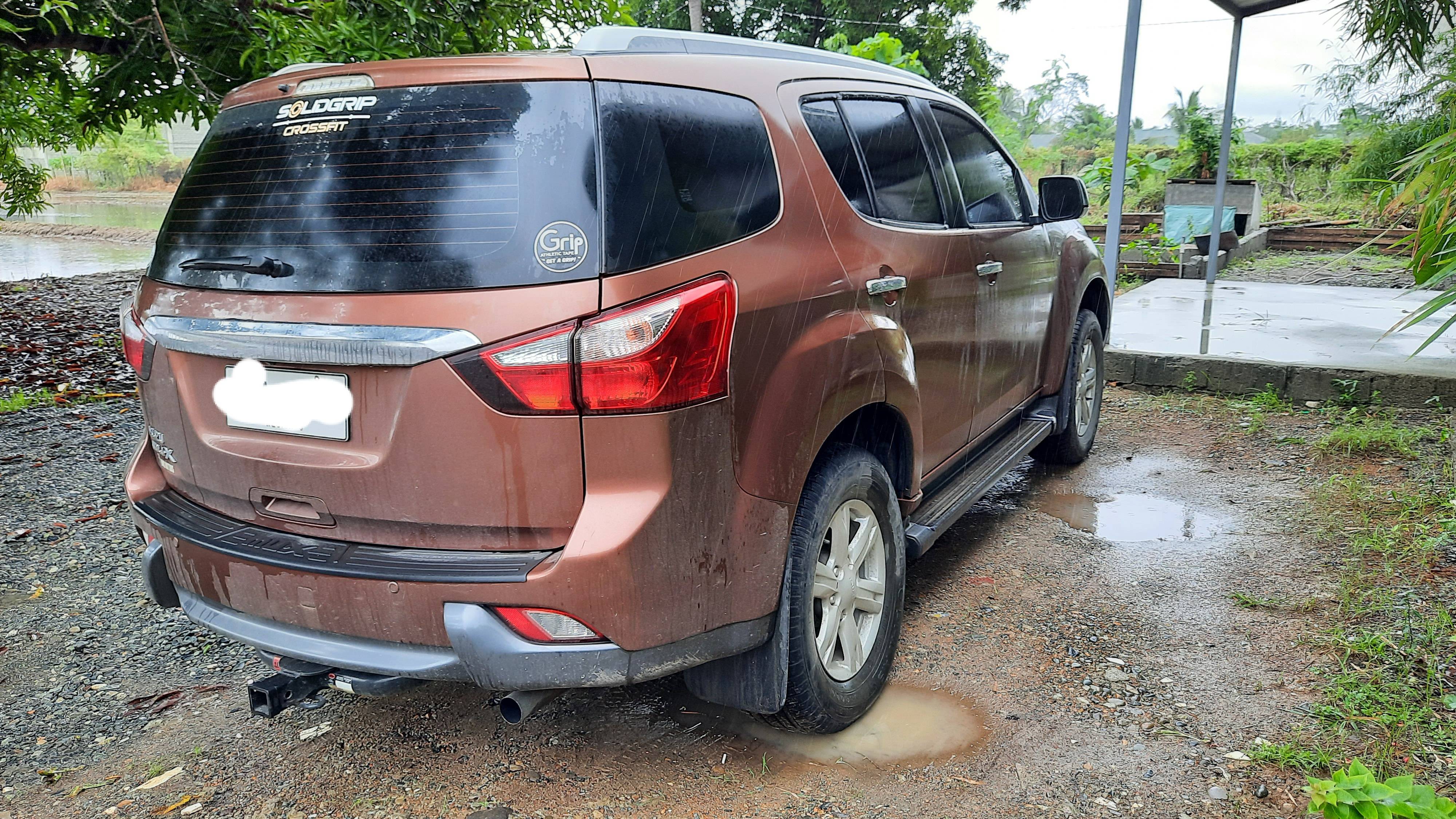 2015 Isuzu mu-X 2015 Isuzu mu-X