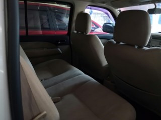 2010 Ford Everest 2010 Ford Everest