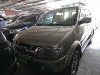 2013 Isuzu Crosswind 2013 Isuzu Crosswind
