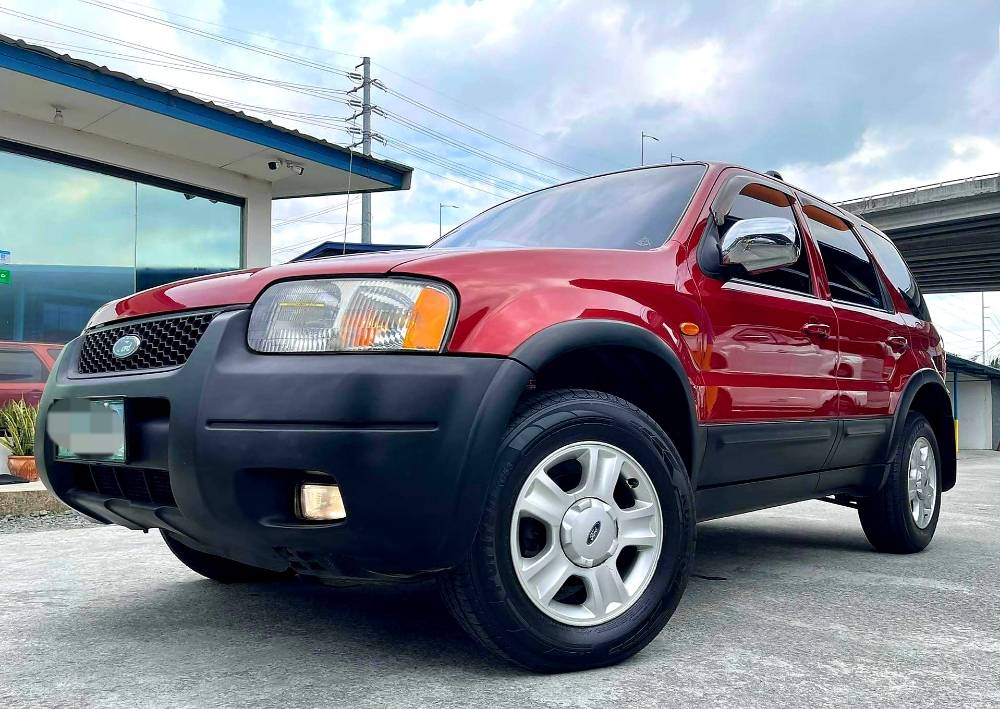 Second Hand 2004 Ford Escape