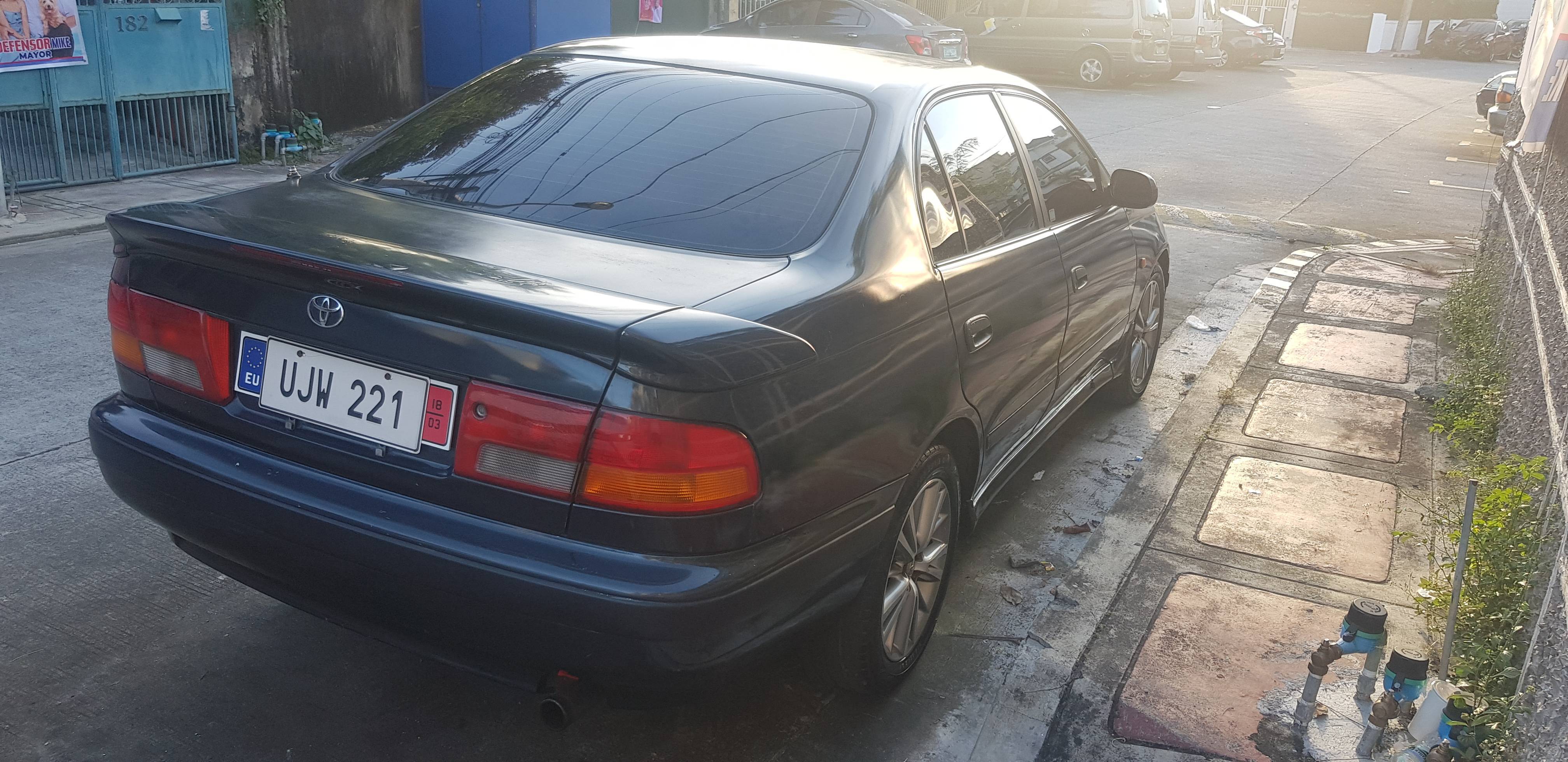 Second hand 1997 Toyota Corona 2.0L EX Saloon MT