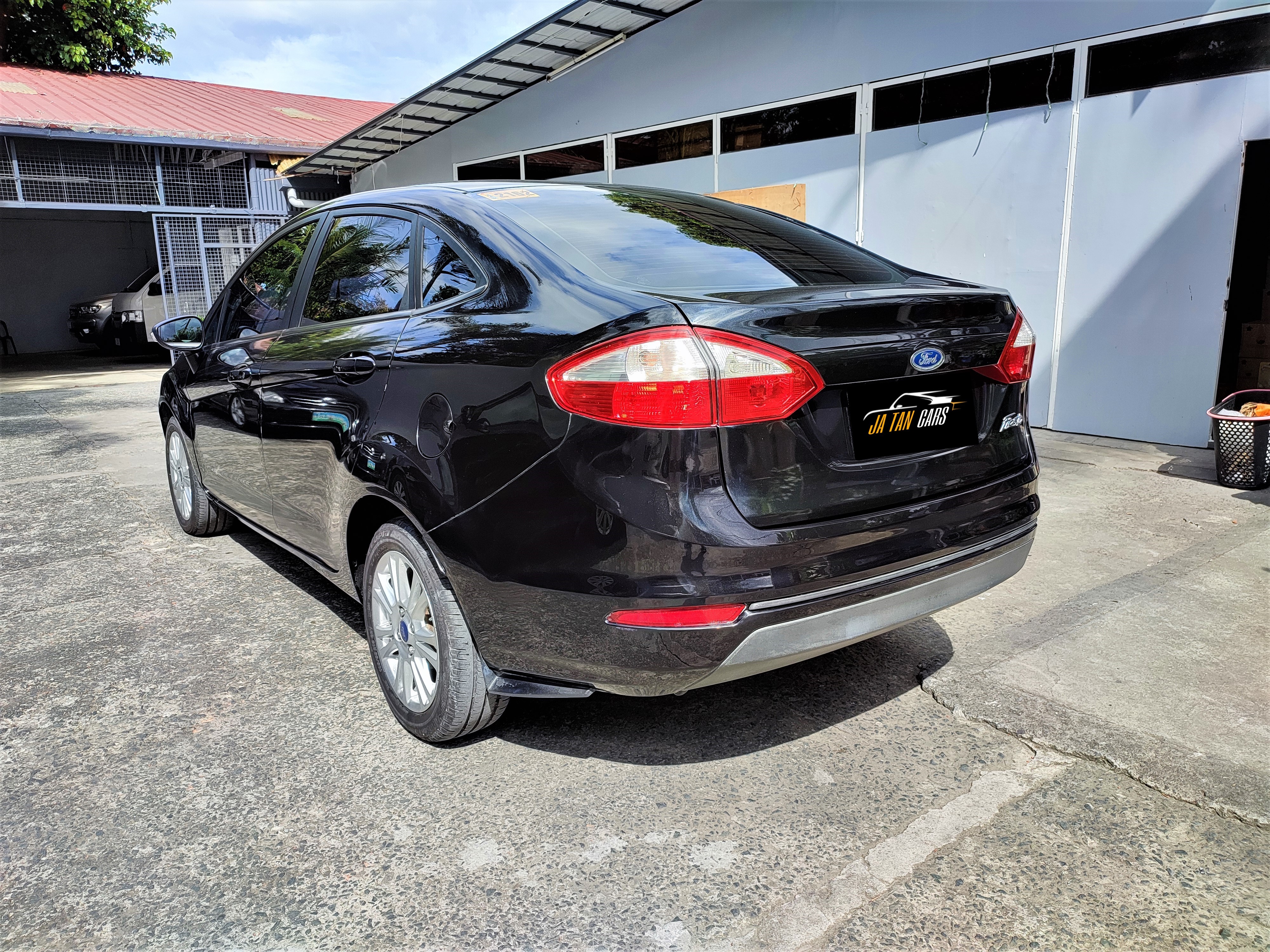 2014 Ford Fiesta Sedan 2014 Ford Fiesta Sedan