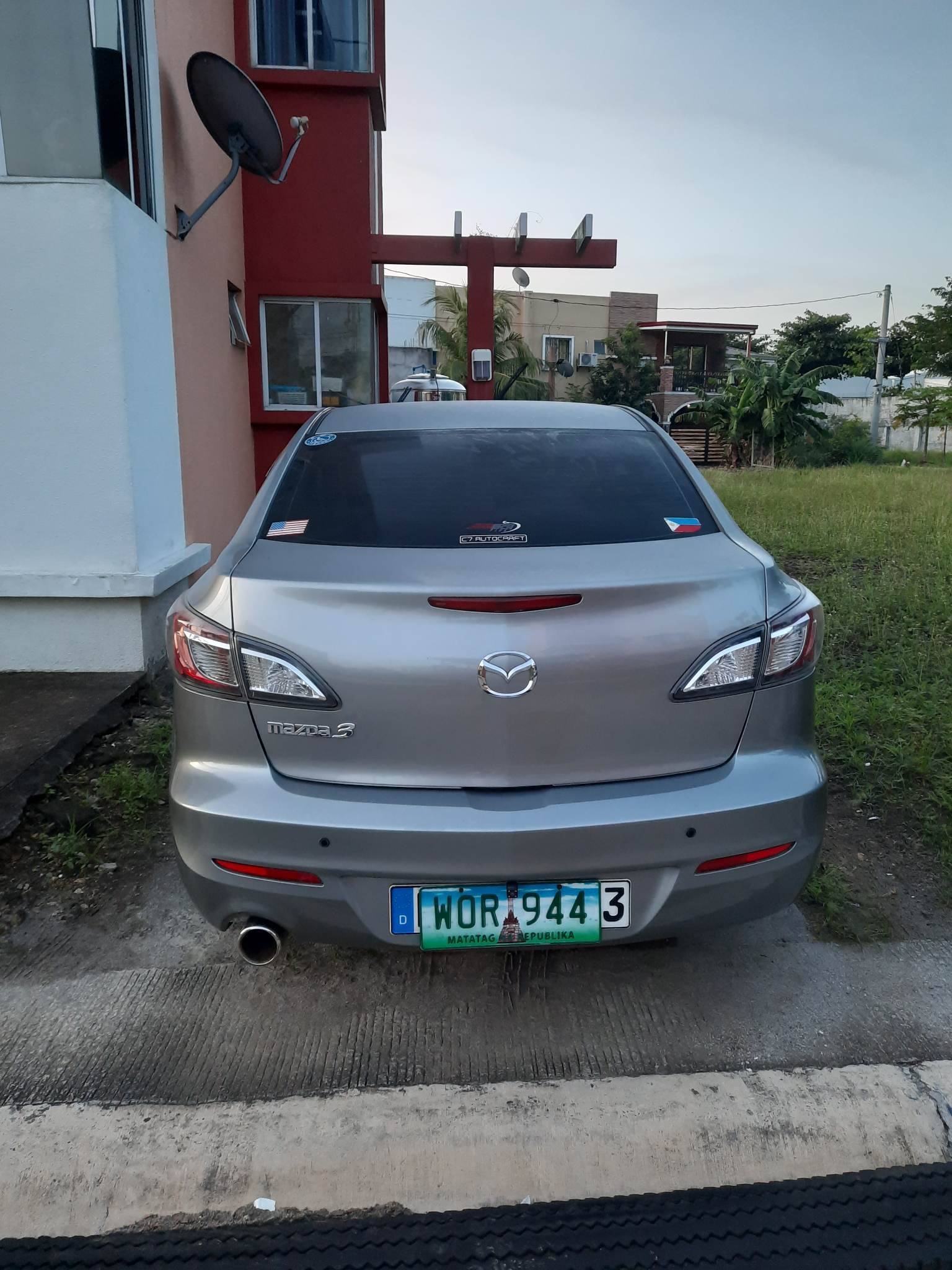 2nd Hand 2013 Mazda 3 Sedan 2.0 R AT