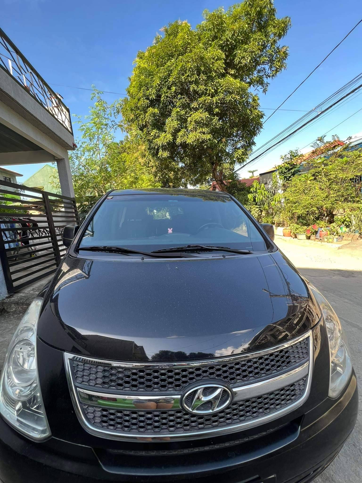 Used 2010 Hyundai Grand Starex Used 2010 Hyundai Grand Starex