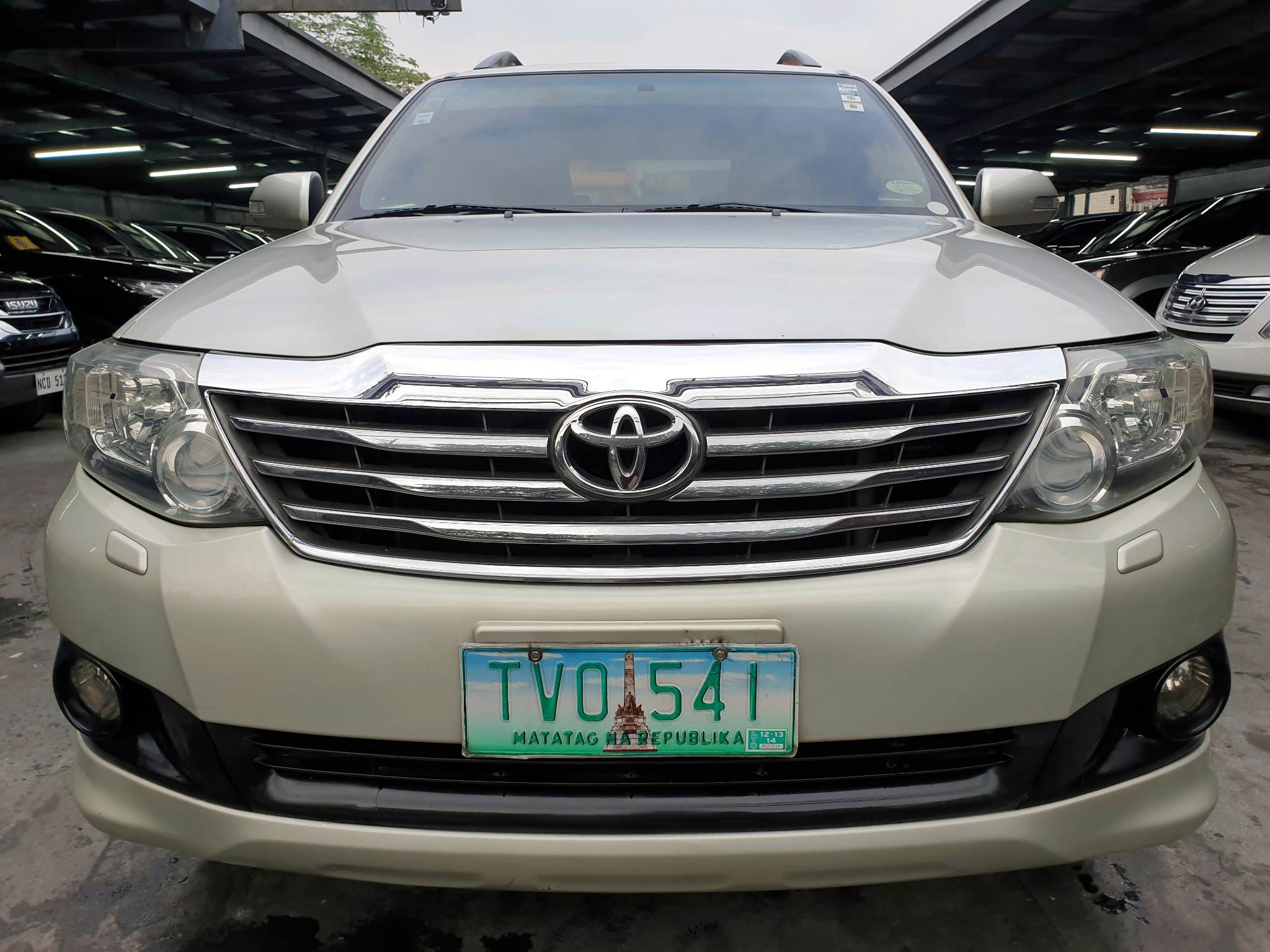 Used 2012 Toyota Fortuner 2.4 G MT